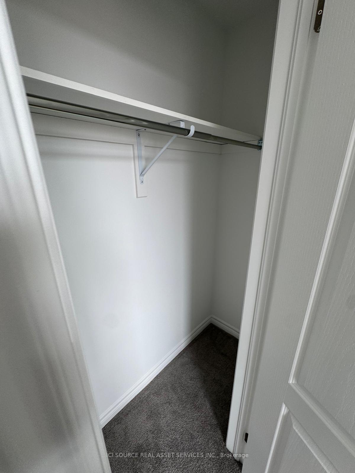 Photo 22 of Unit 203, 439 Dougall Avenue, Caledon, Rural Caledon — HOMEH