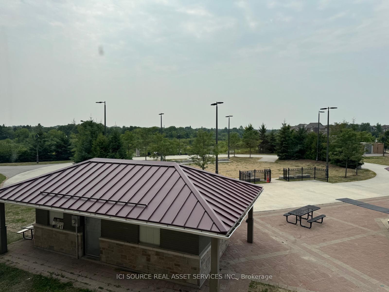 Photo 28 of Unit 203, 439 Dougall Avenue, Caledon, Rural Caledon — HOMEH