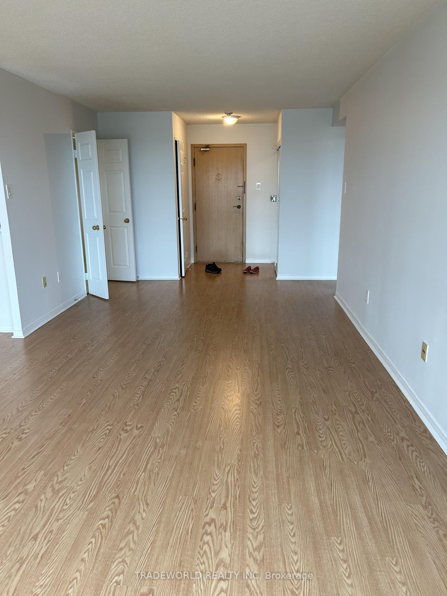 Photo 3 of Unit 1223, 7825 Bayview Avenue, Markham, Aileen-Willowbrook — HOMEH
