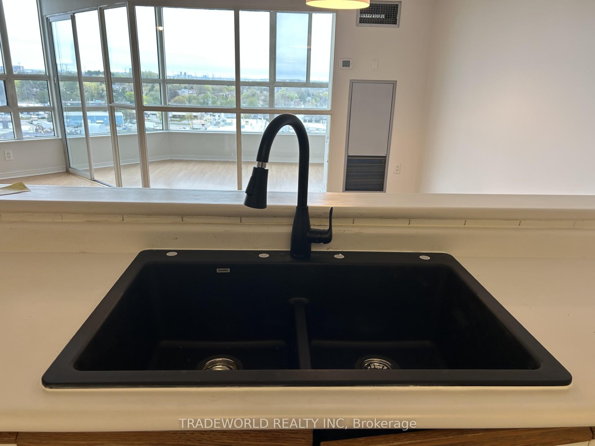 Photo 10 of Unit 1223, 7825 Bayview Avenue, Markham, Aileen-Willowbrook — HOMEH