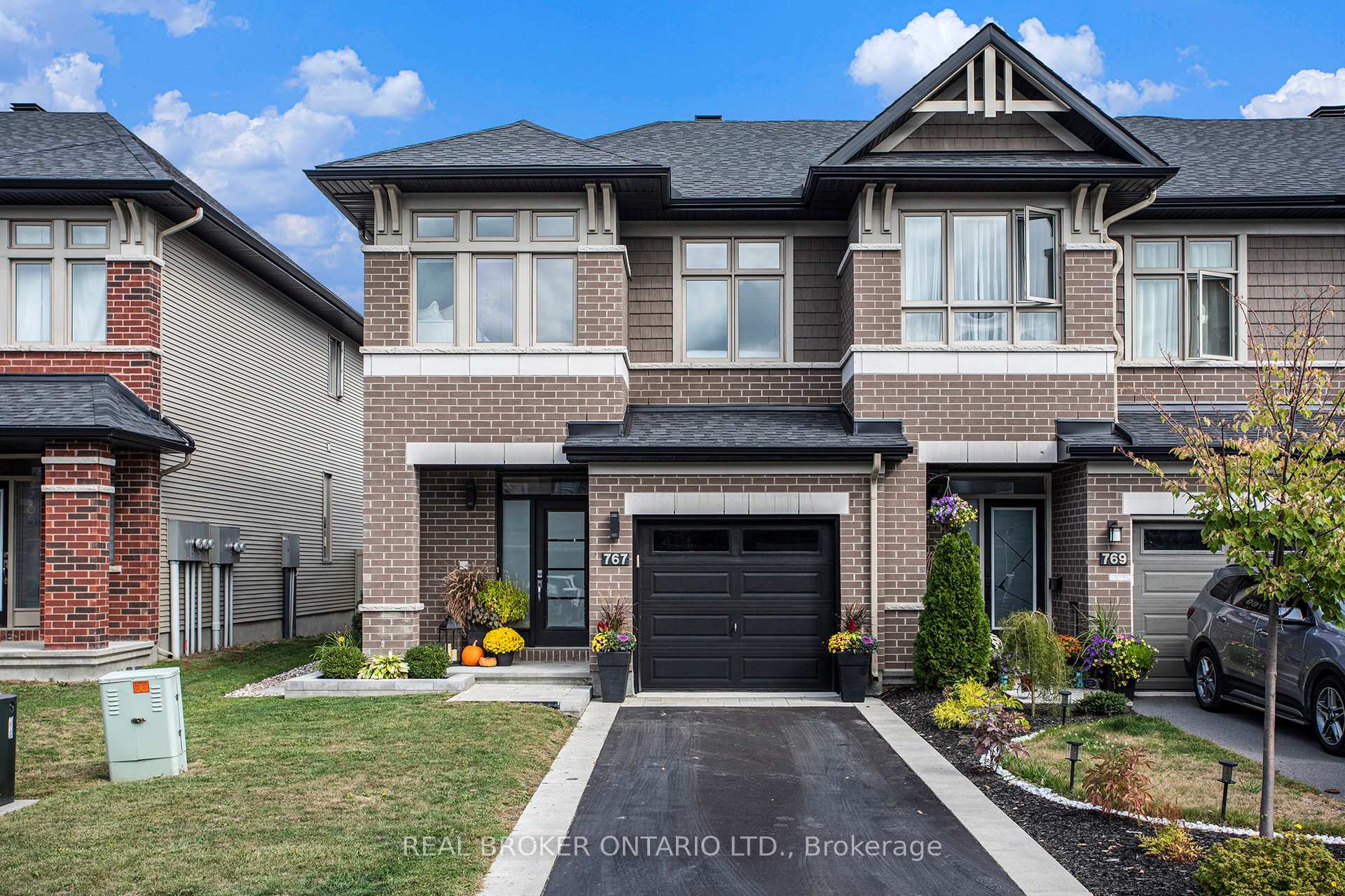 Photo 1 of 767 Cairn Crescent, Ottawa, Mer Bleue/Bradley Estates/Anderson Park — HOMEH