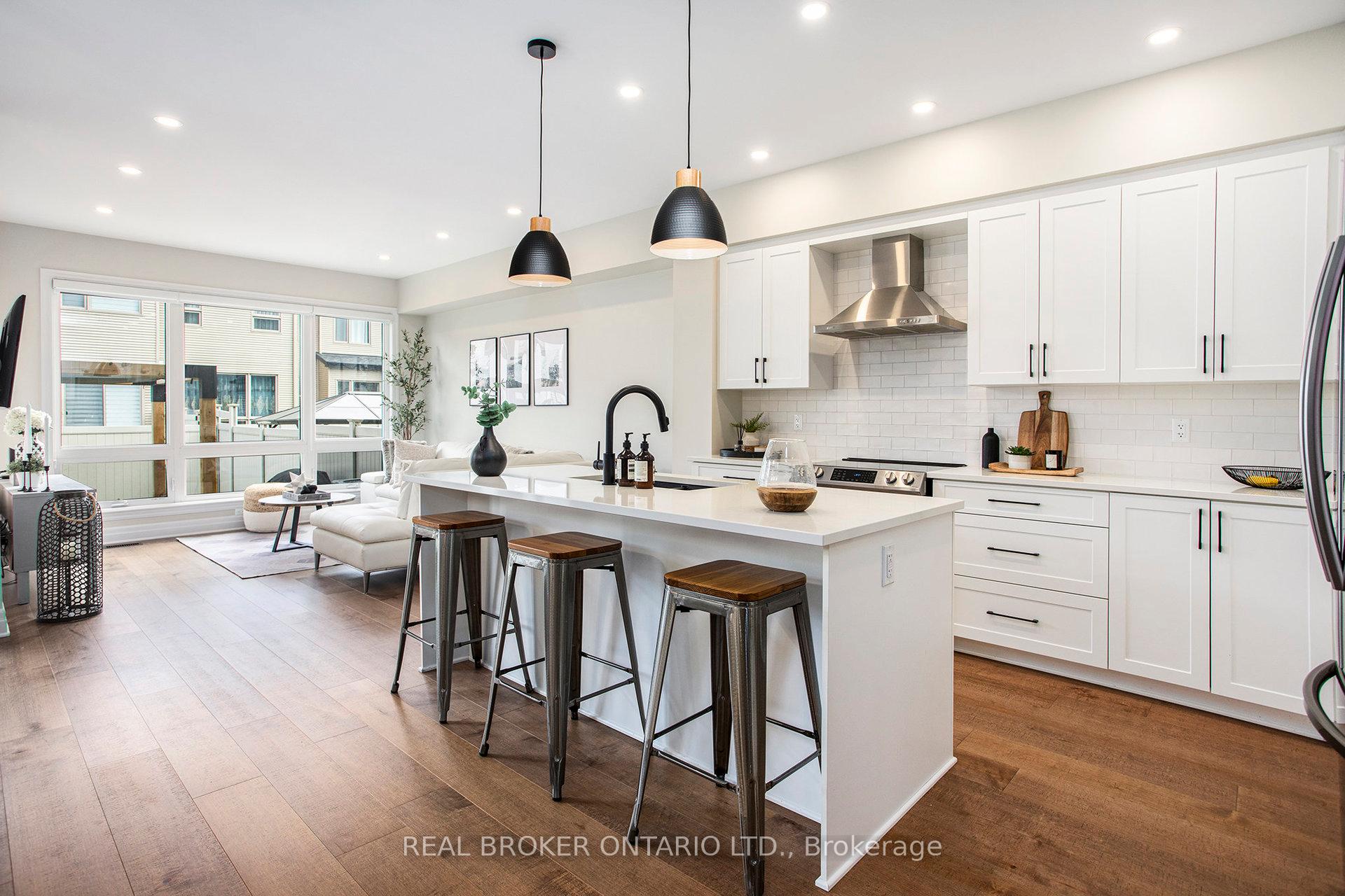 Photo 9 of 767 Cairn Crescent, Ottawa, Mer Bleue/Bradley Estates/Anderson Park — HOMEH