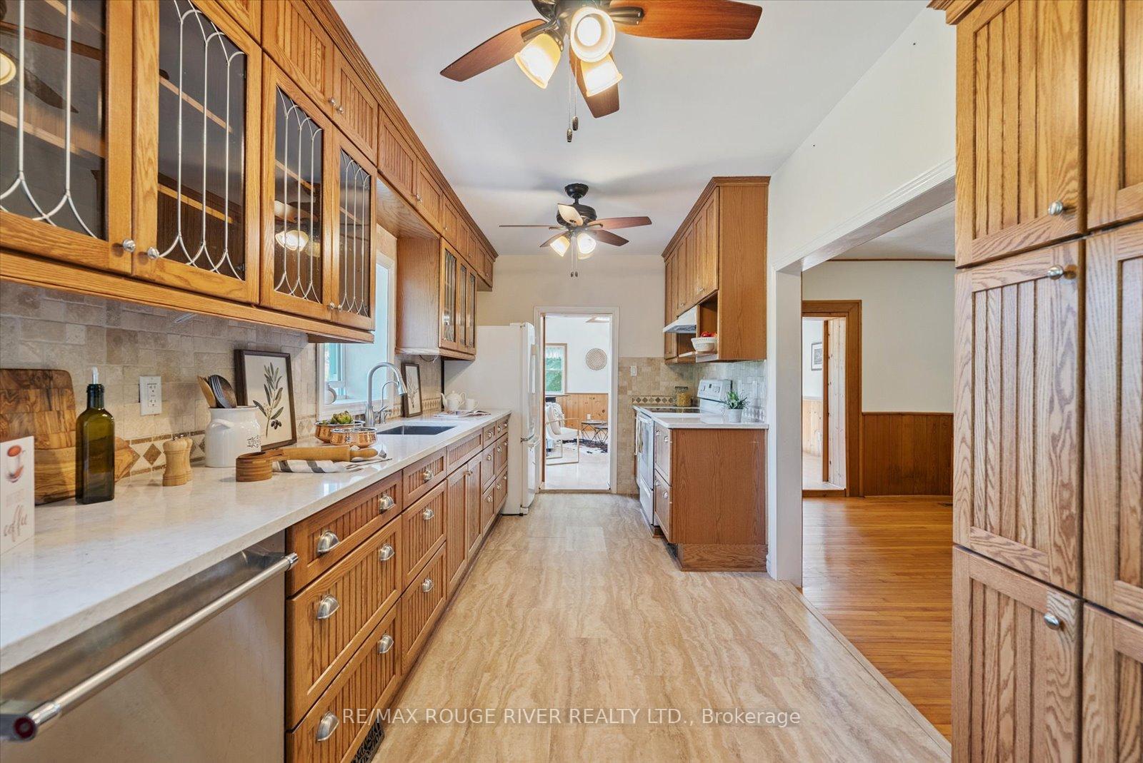 Photo 10 of 860 St Marks Road, Stirling-Rawdon, Rawdon Ward — HOMEH