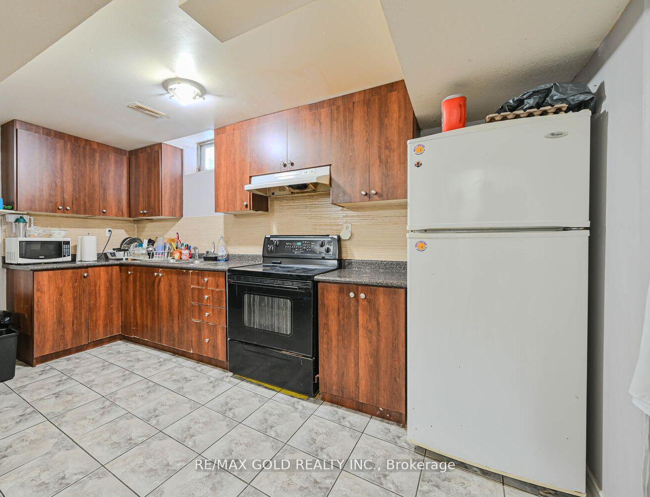 Photo 39 of 27 Buttercup Lane, Brampton, Sandringham-Wellington — HOMEH