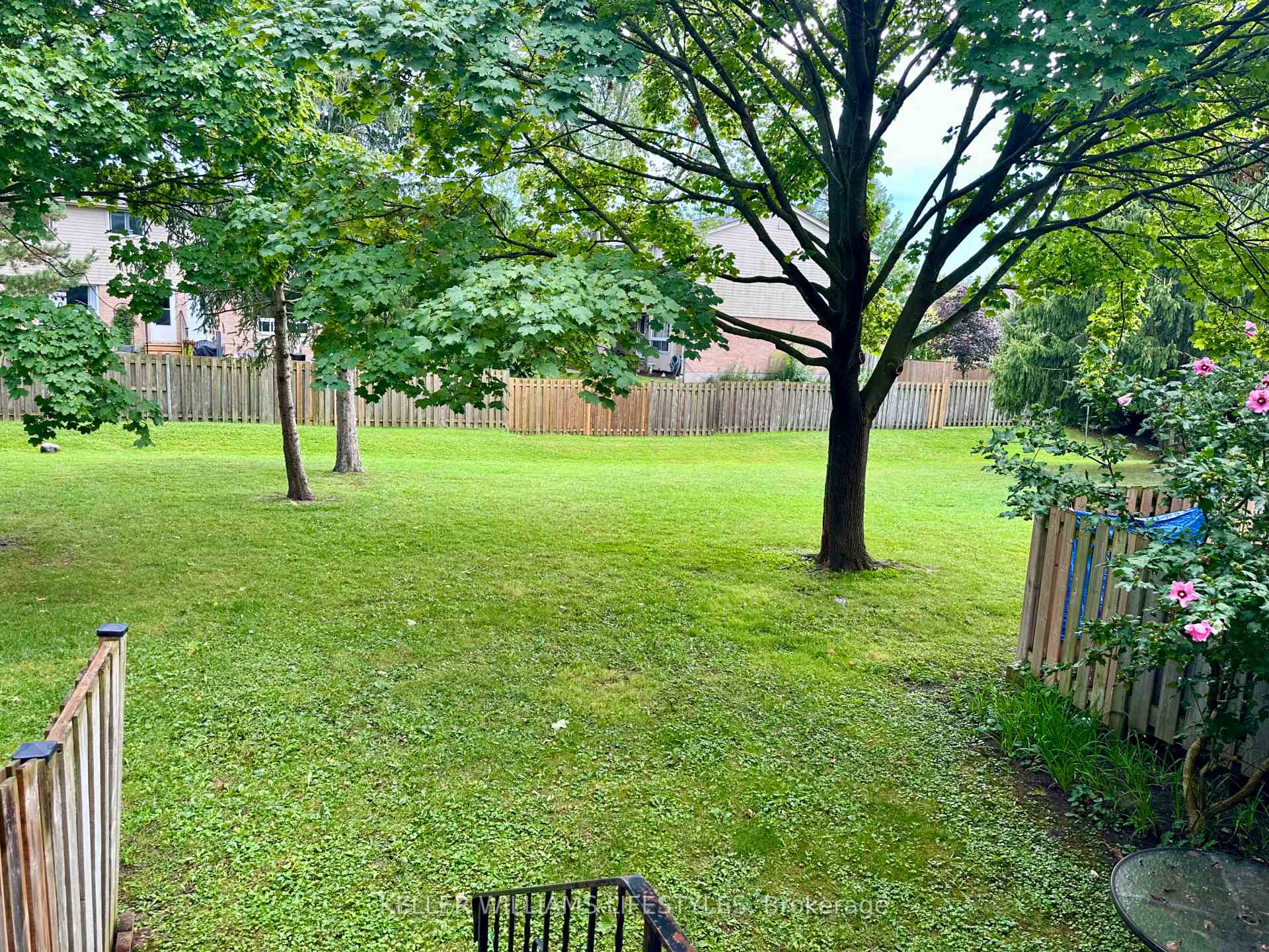 Photo 26 of Unit 26, 89 Highview Avenue E, London, South P — HOMEH