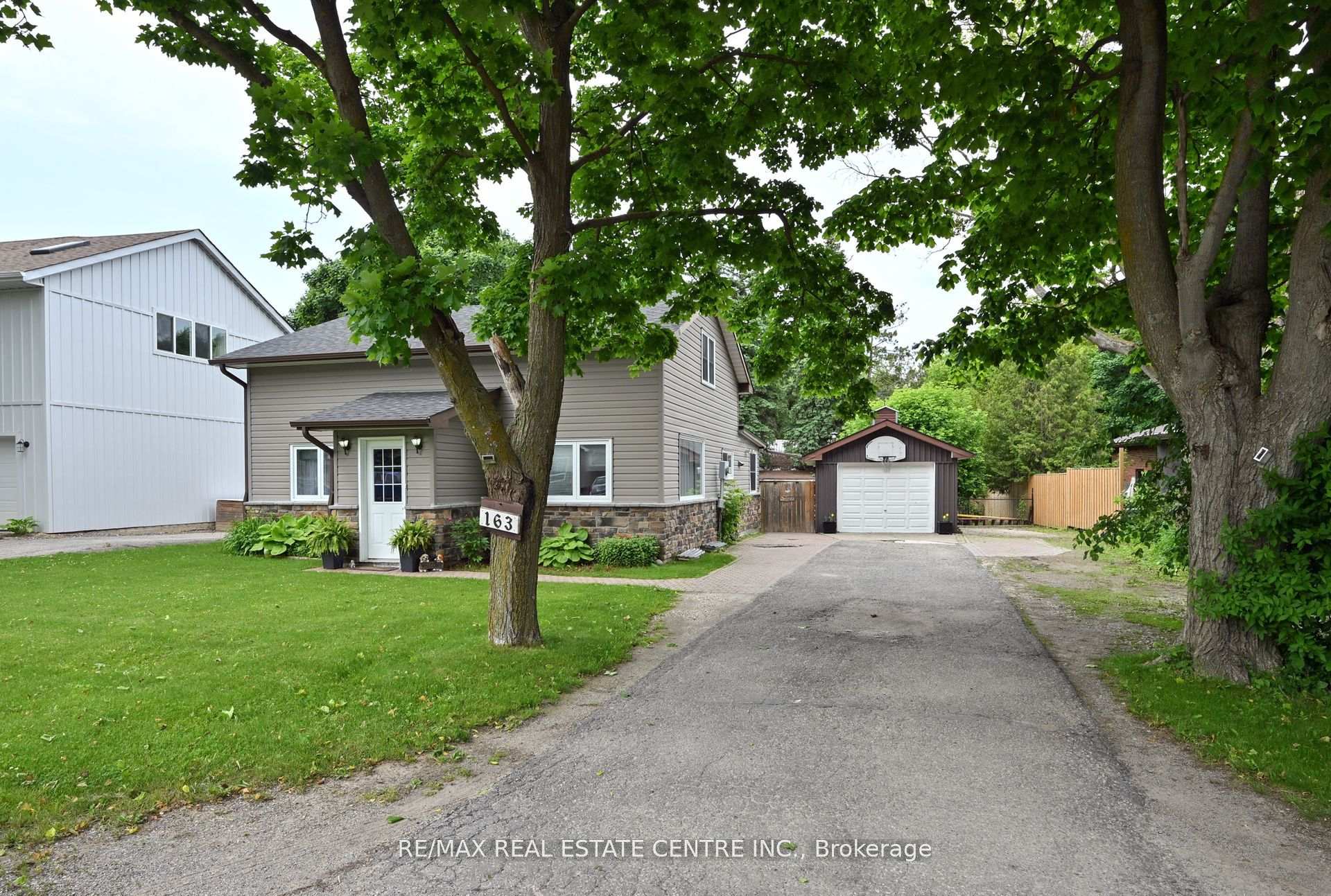 Photo 3 of 163 Daniel Street, Erin — HOMEH