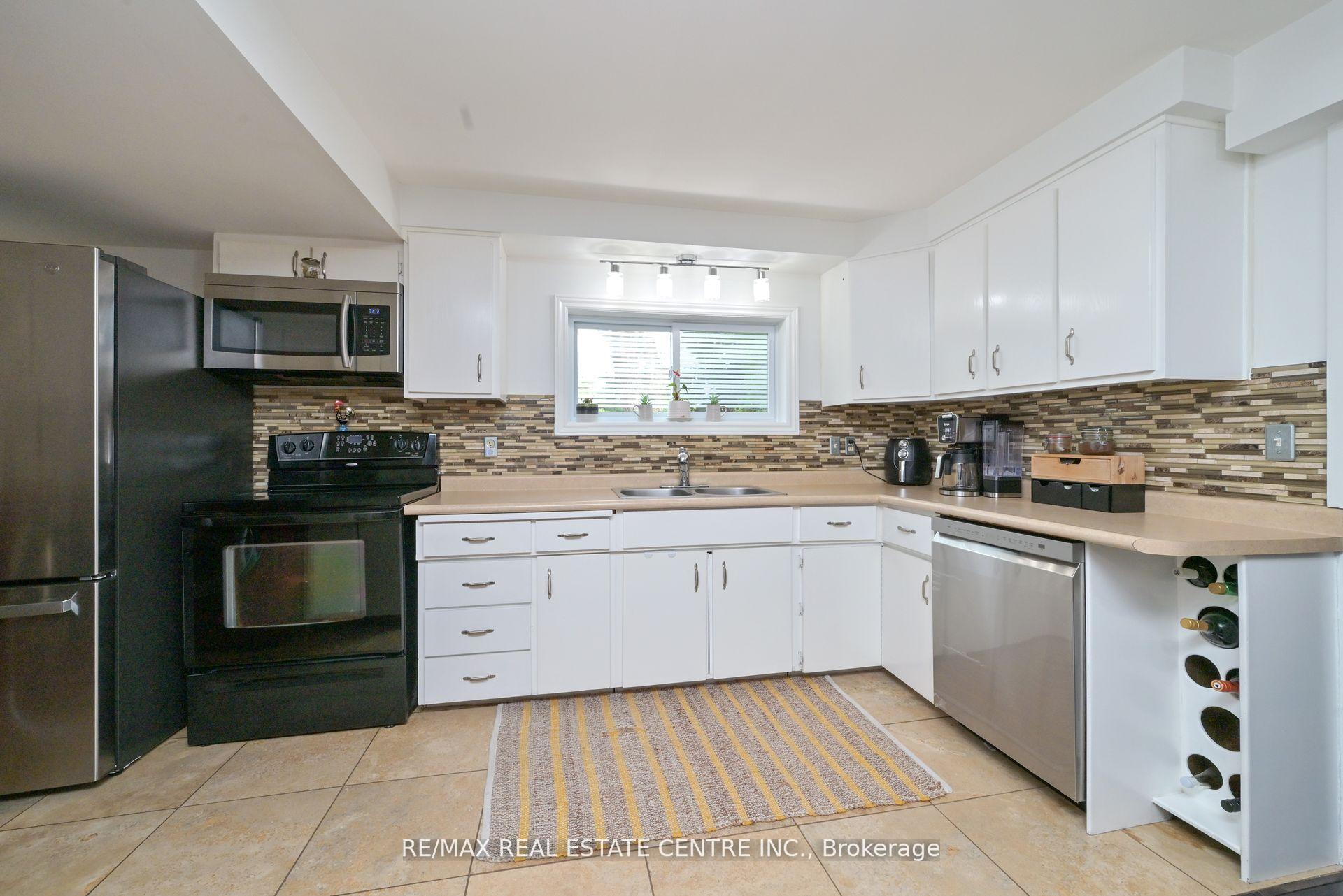 Photo 7 of 163 Daniel Street, Erin — HOMEH