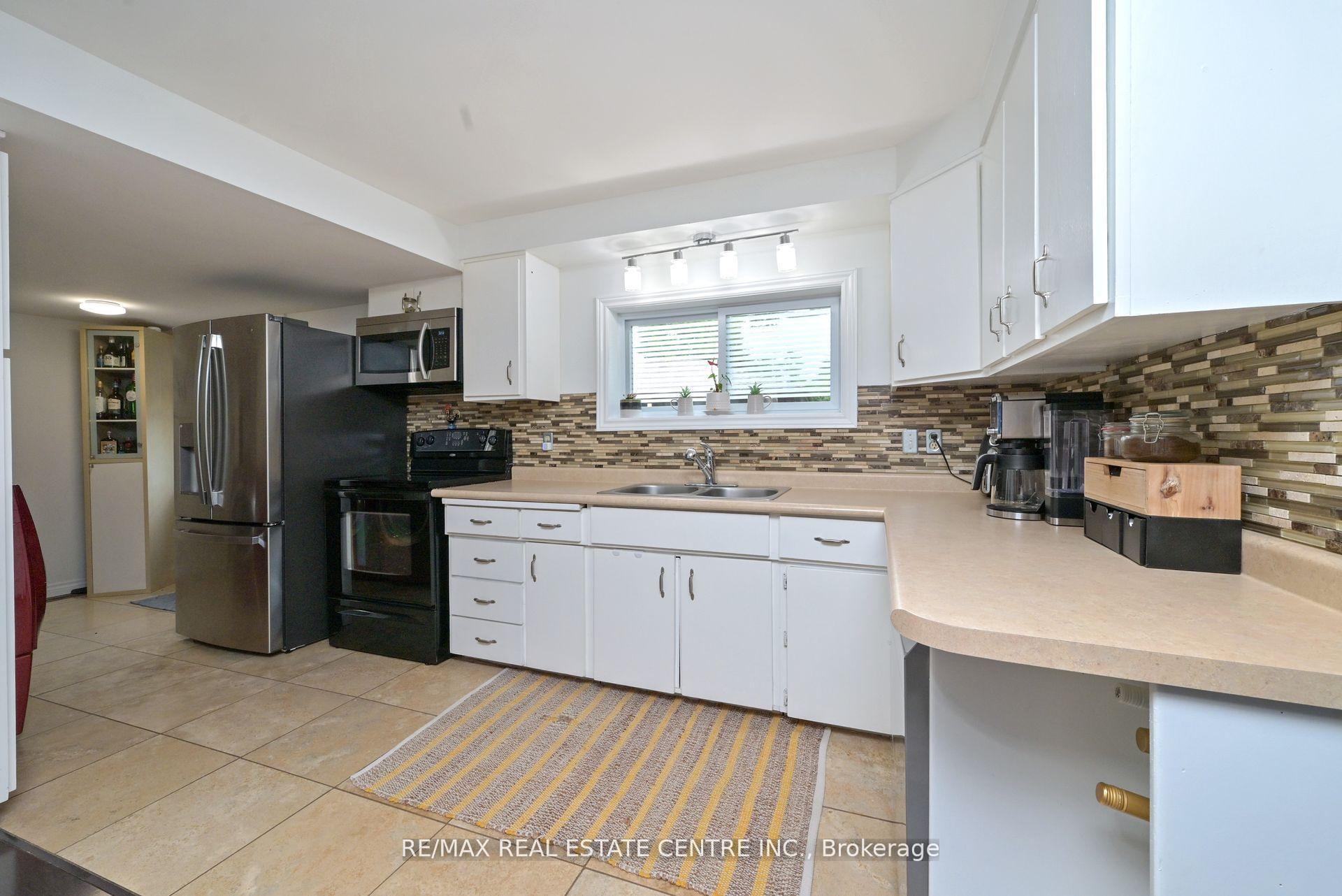 Photo 8 of 163 Daniel Street, Erin — HOMEH