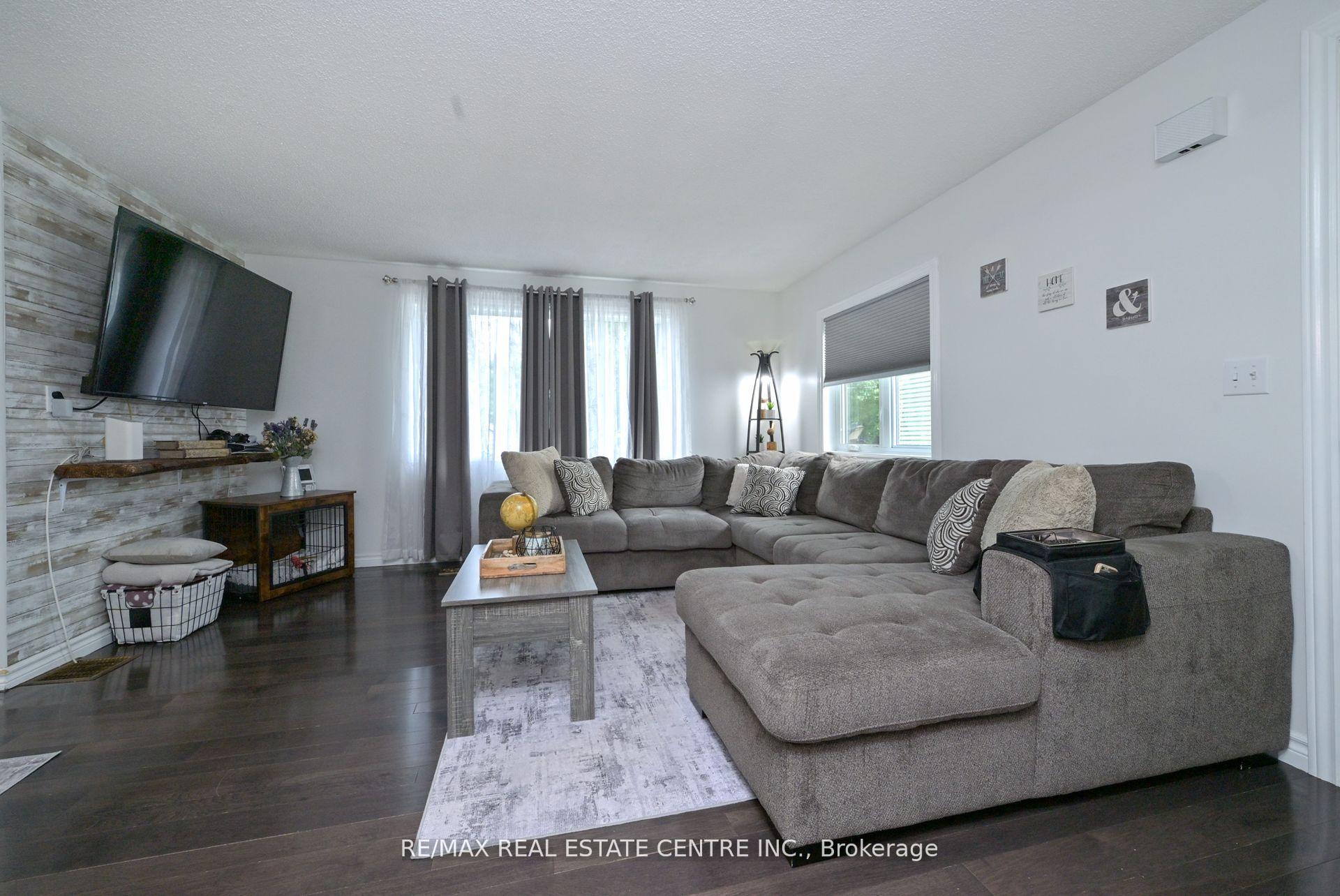 Photo 14 of 163 Daniel Street, Erin — HOMEH