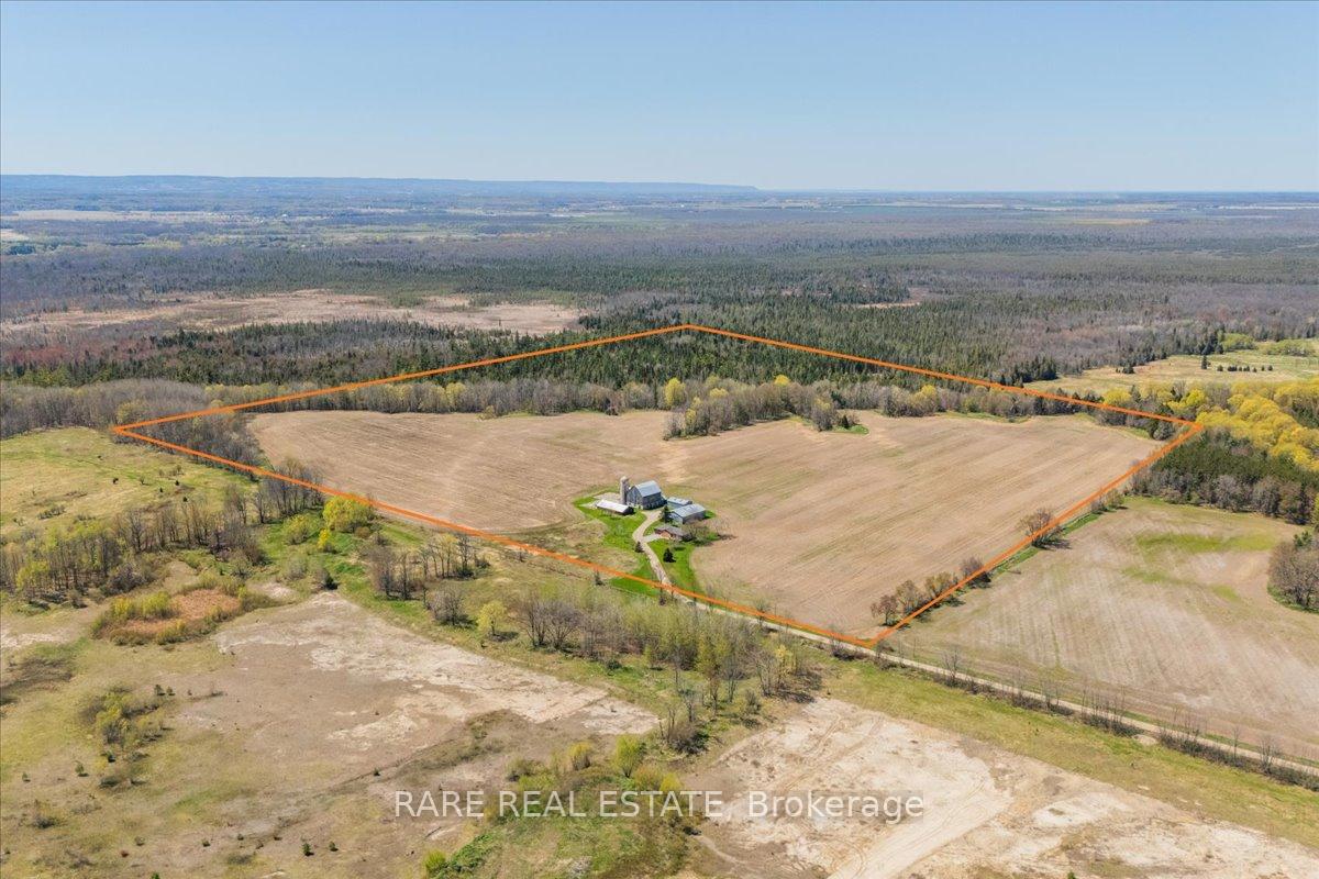 Photo 2 of 4268 Holler Road, Springwater, Rural Springwater — HOMEH