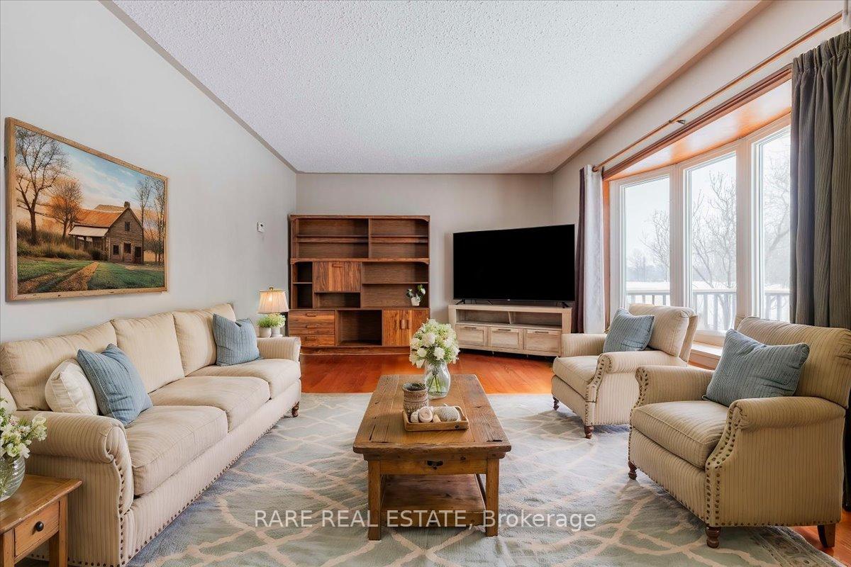 Photo 6 of 4268 Holler Road, Springwater, Rural Springwater — HOMEH