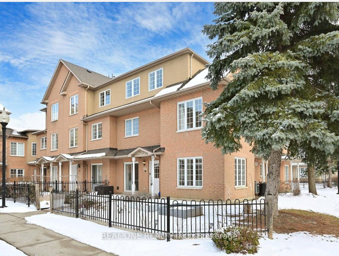 Photo 1 of Unit 13A, 12 St Moritz Way, Markham, Unionville — HOMEH