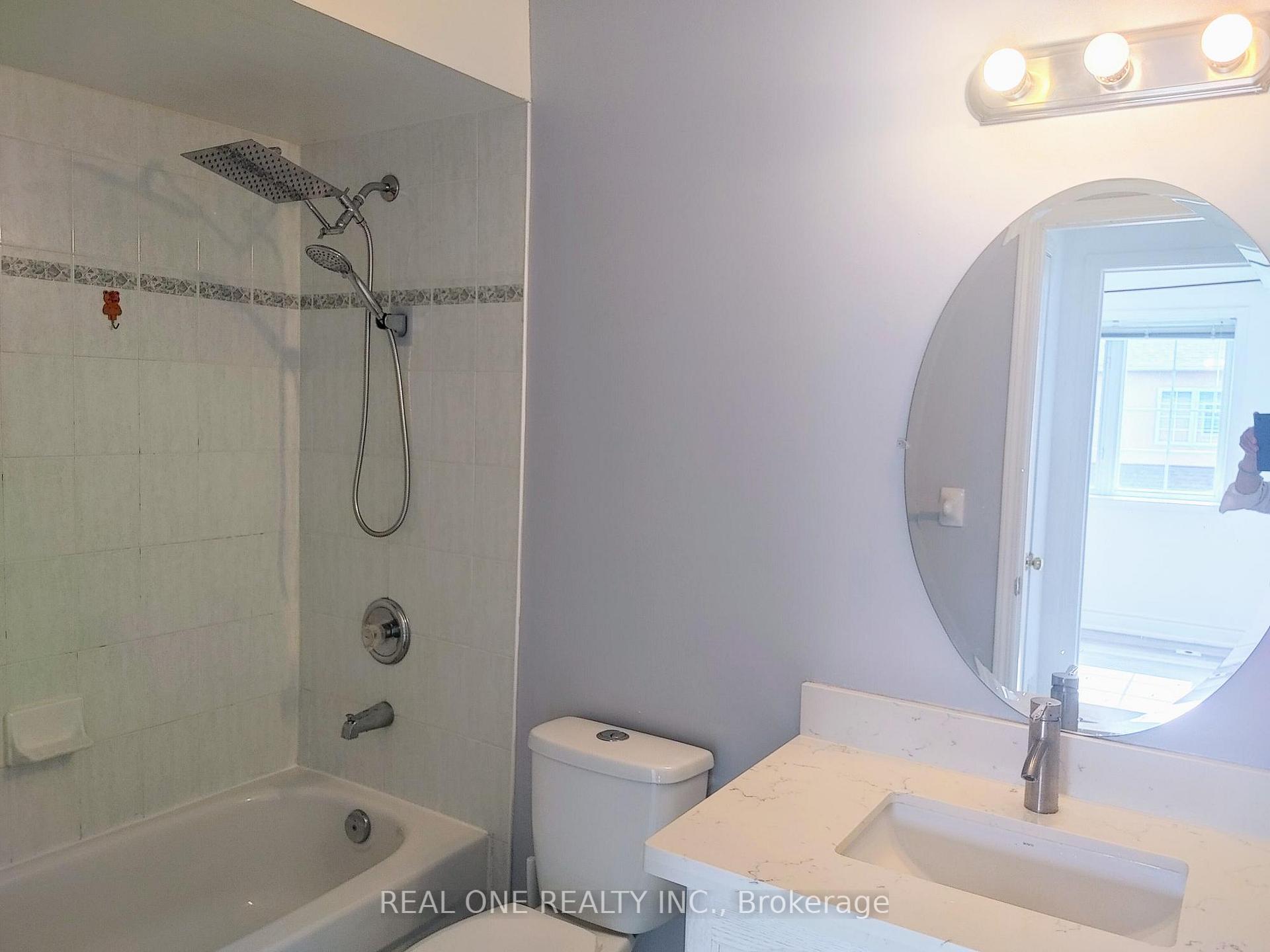 Photo 8 of Unit 13A, 12 St Moritz Way, Markham, Unionville — HOMEH