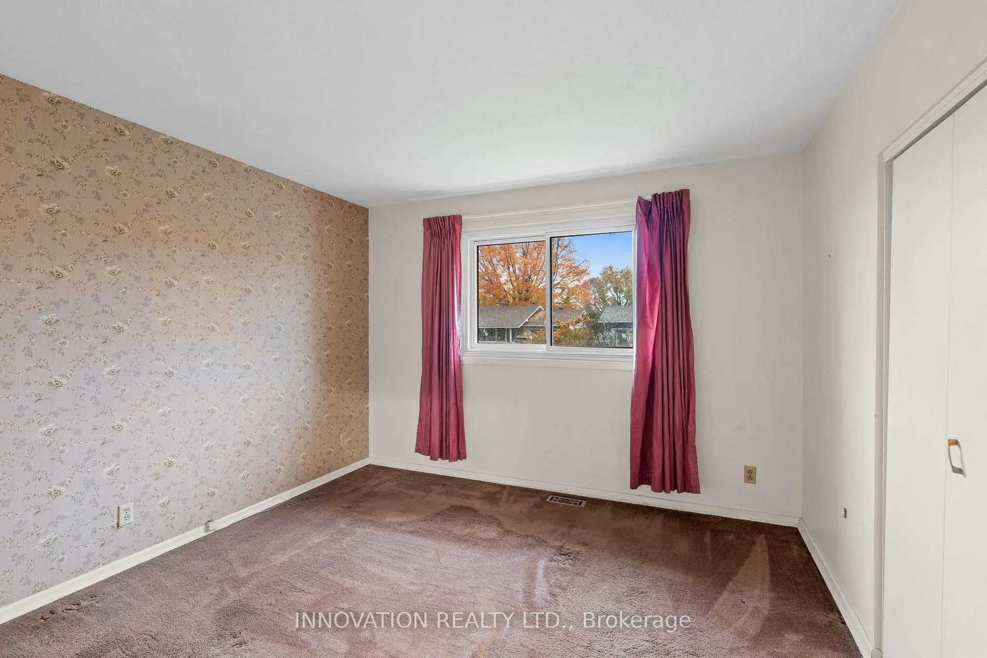 Photo 22 of 30 Oakview Avenue, Ottawa, Meadowlands/Crestview — HOMEH
