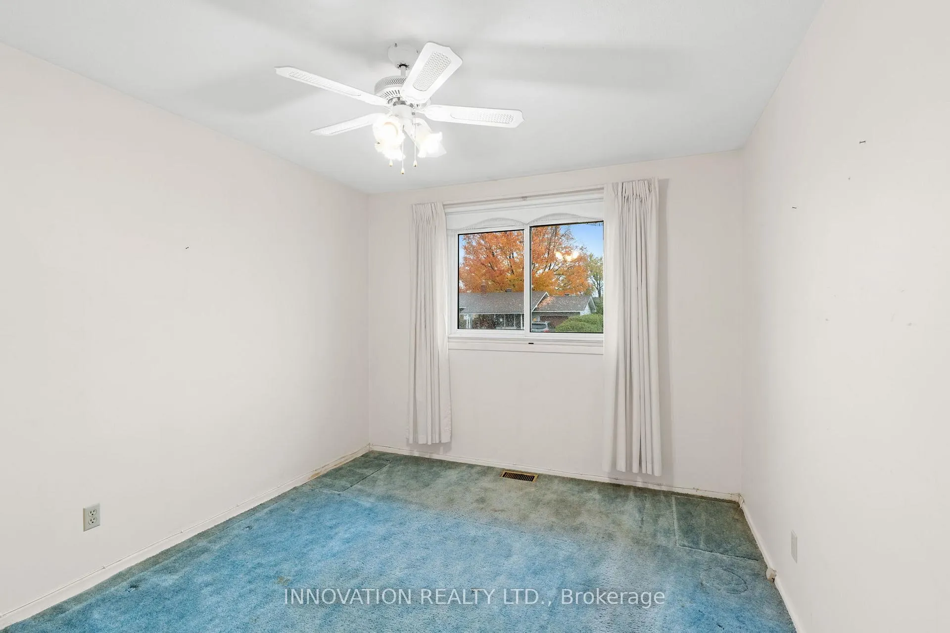 Photo 25 of 30 Oakview Avenue, Ottawa, Meadowlands/Crestview — HOMEH