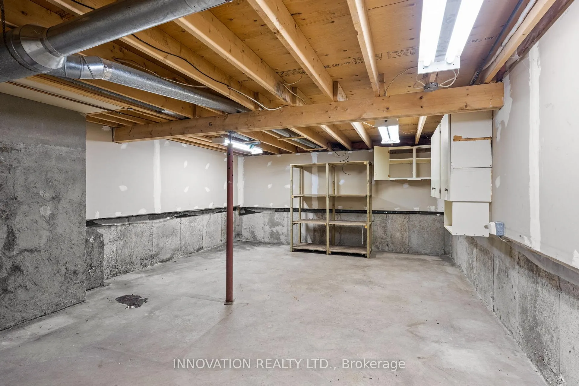 Photo 40 of 30 Oakview Avenue, Ottawa, Meadowlands/Crestview — HOMEH