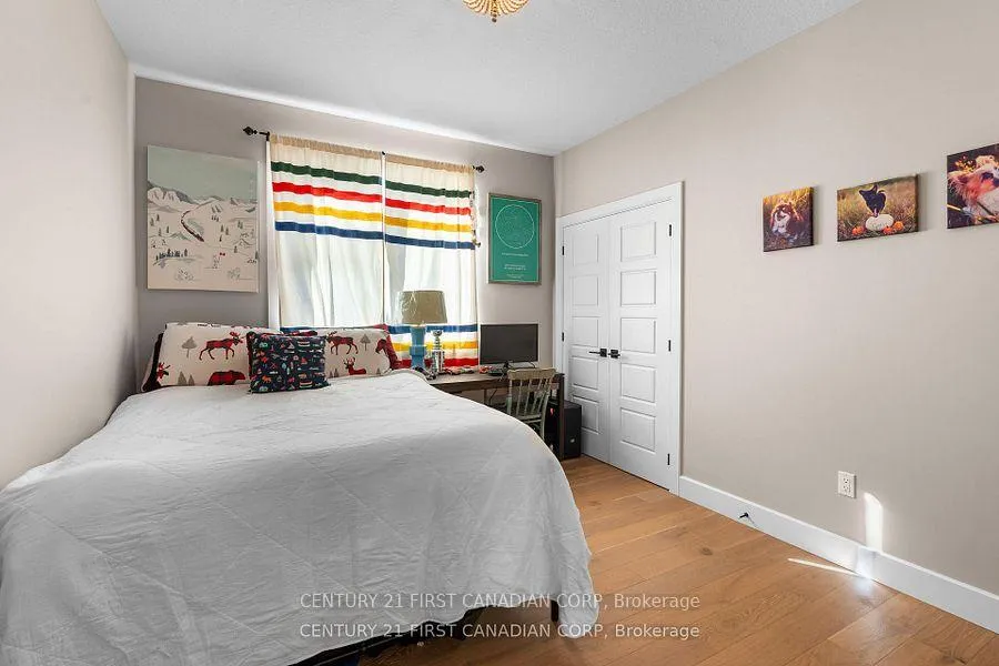 Photo 35 of 128 Scotts Drive, Lucan Biddulph, Lucan — HOMEH