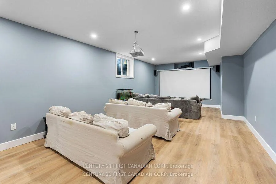 Photo 39 of 128 Scotts Drive, Lucan Biddulph, Lucan — HOMEH