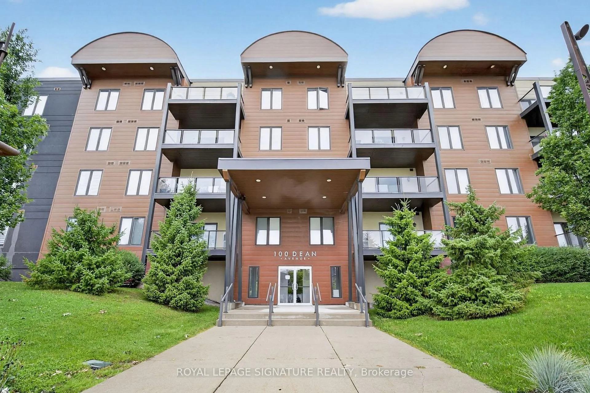 Photo 1 of Unit 305, 100 Dean Avenue, Barrie, Painswick South — HOMEH