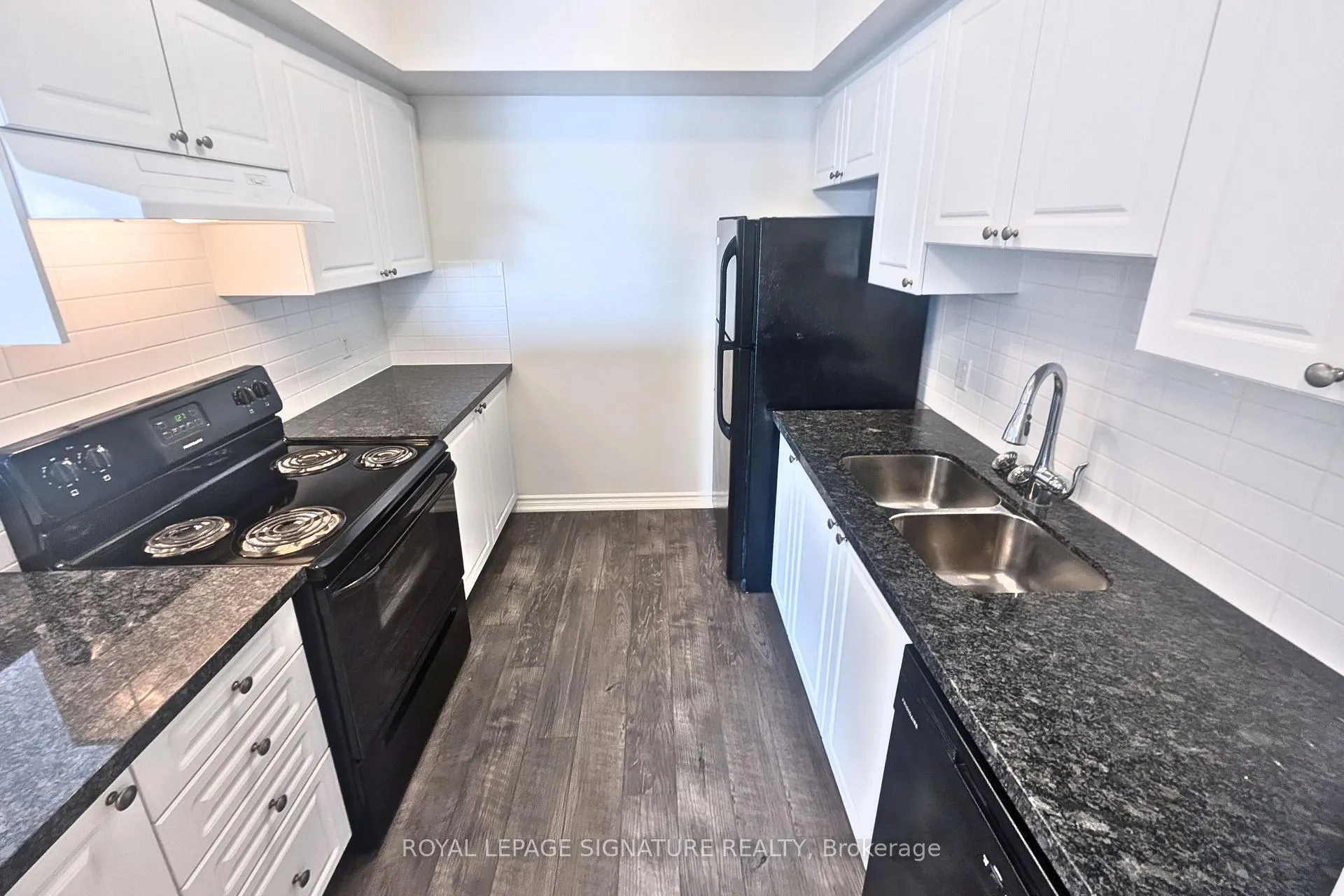 Photo 6 of Unit 305, 100 Dean Avenue, Barrie, Painswick South — HOMEH