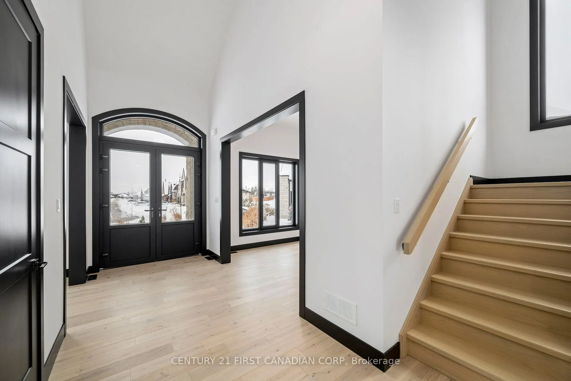 Photo 2 of 263 Foxborough Place, Thames Centre, Thorndale — HOMEH