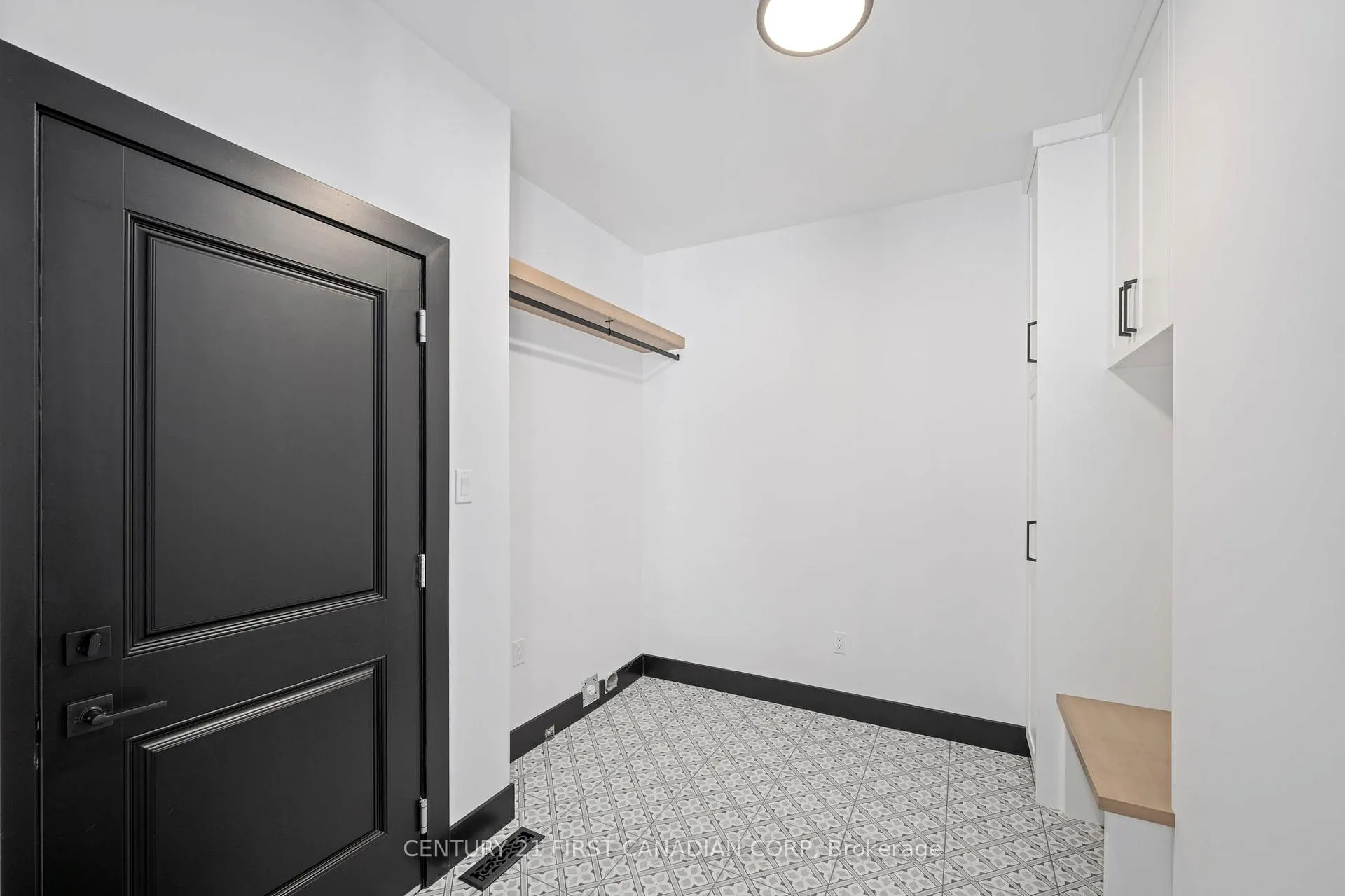 Photo 15 of 263 Foxborough Place, Thames Centre, Thorndale — HOMEH