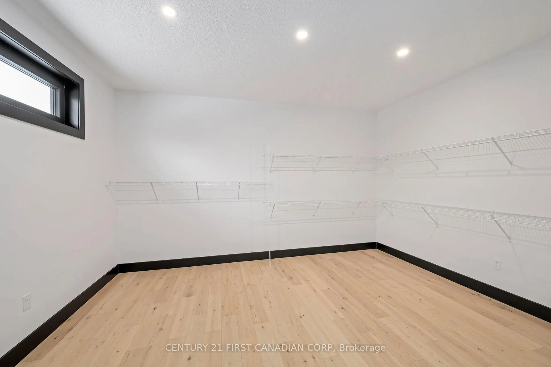 Photo 22 of 263 Foxborough Place, Thames Centre, Thorndale — HOMEH