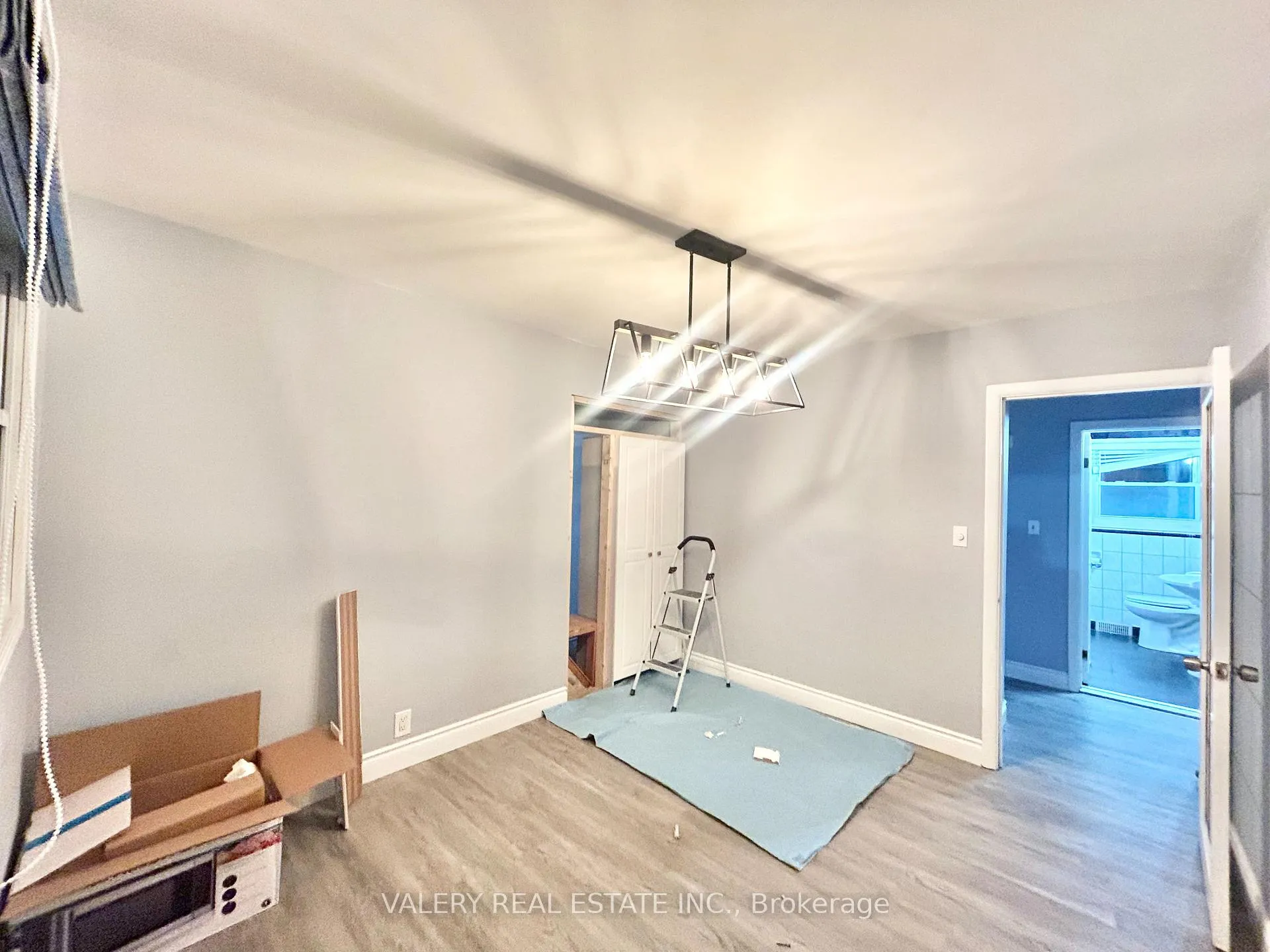 Photo 10 of Unit 1, 3843 Hillcrest Boulevard, Windsor — HOMEH