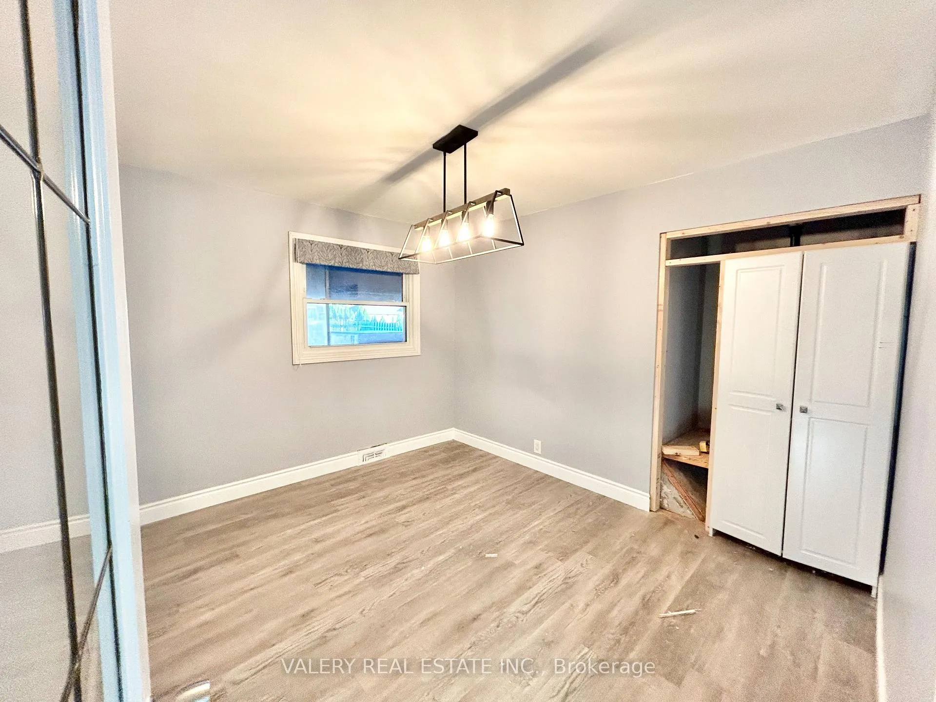Photo 13 of Unit 1, 3843 Hillcrest Boulevard, Windsor — HOMEH