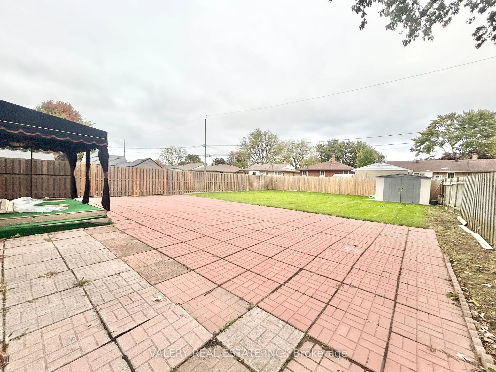 Photo 17 of Unit 1, 3843 Hillcrest Boulevard, Windsor — HOMEH