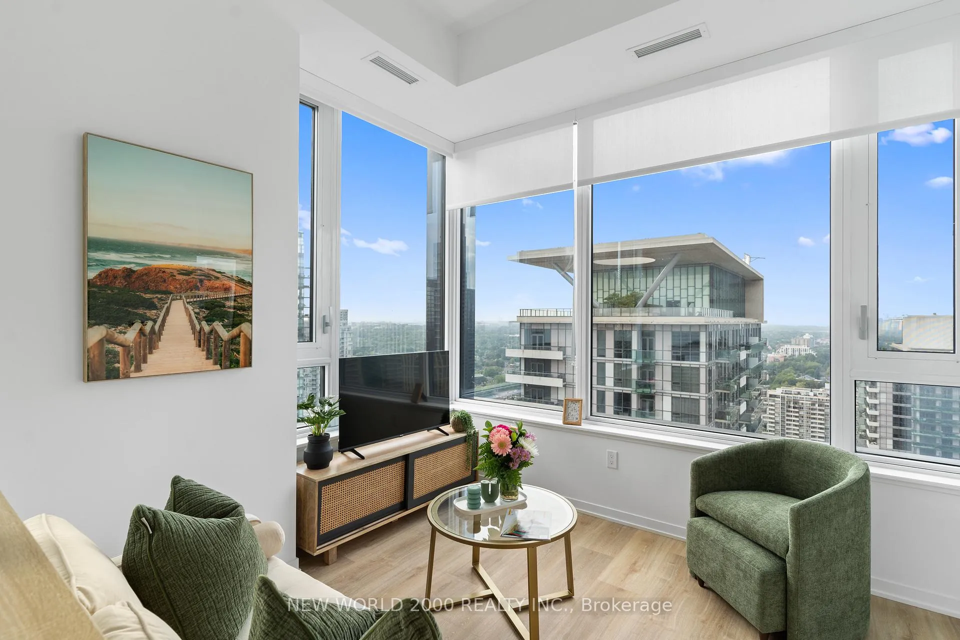 Photo 9 of Unit 2812, 101 Roehampton Avenue, Toronto, Mount Pleasant West — HOMEH