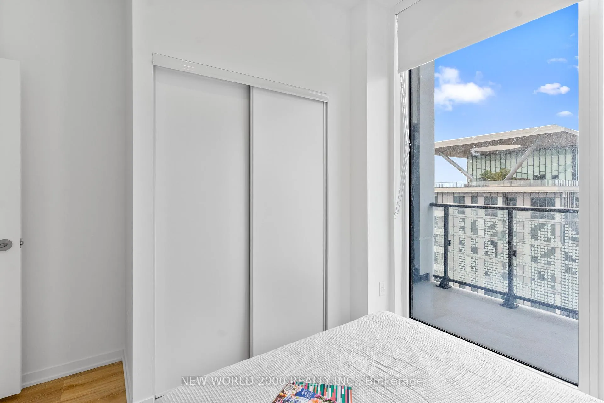 Photo 13 of Unit 2812, 101 Roehampton Avenue, Toronto, Mount Pleasant West — HOMEH