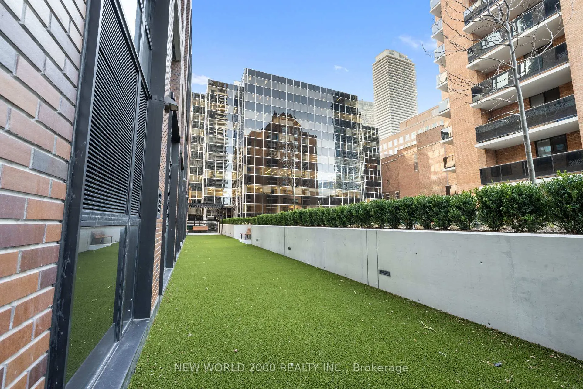 Photo 50 of Unit 2812, 101 Roehampton Avenue, Toronto, Mount Pleasant West — HOMEH