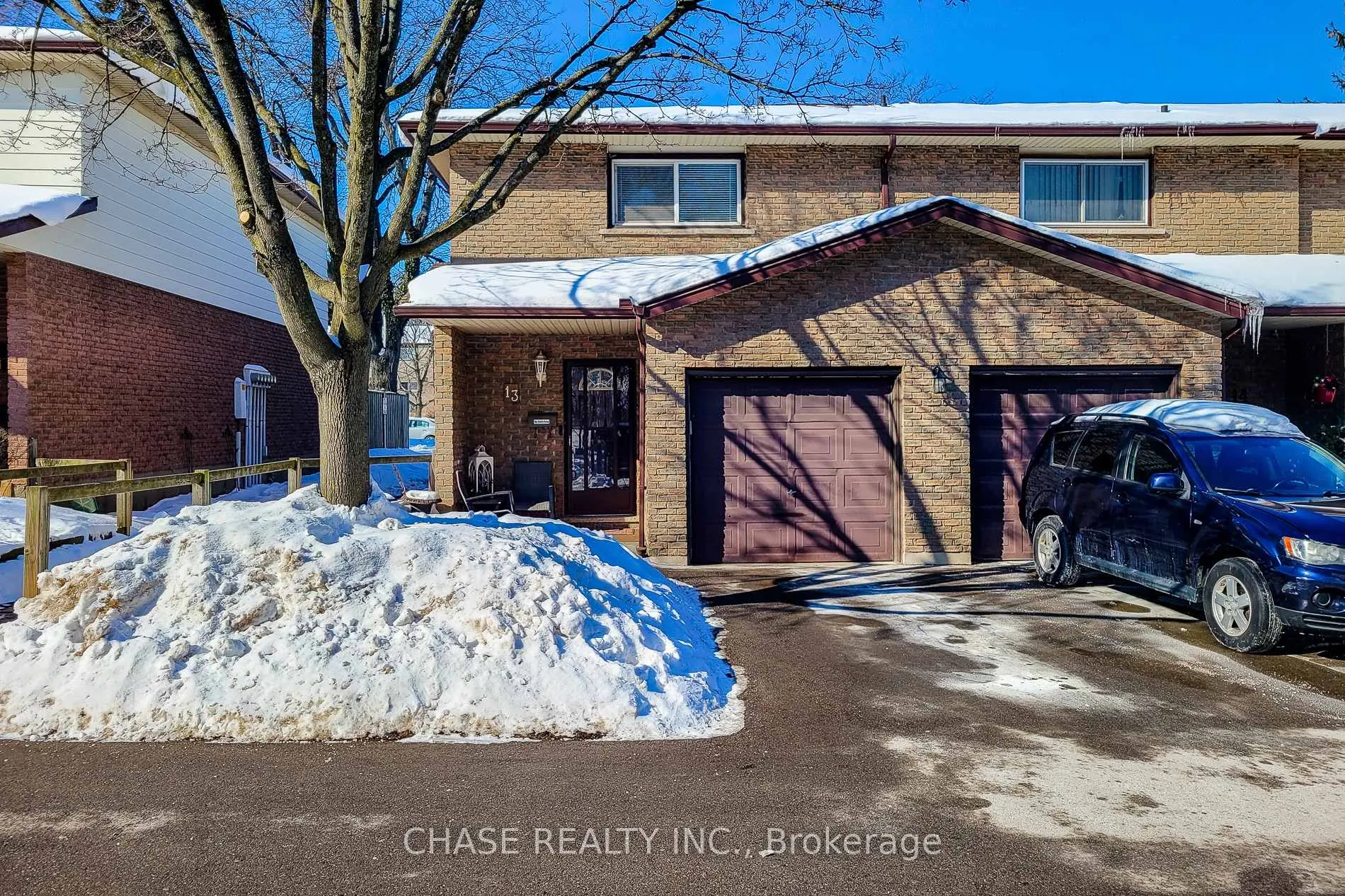 Photo 1 of Unit 13, 1455 Garth Street, Hamilton, Sheldon — HOMEH