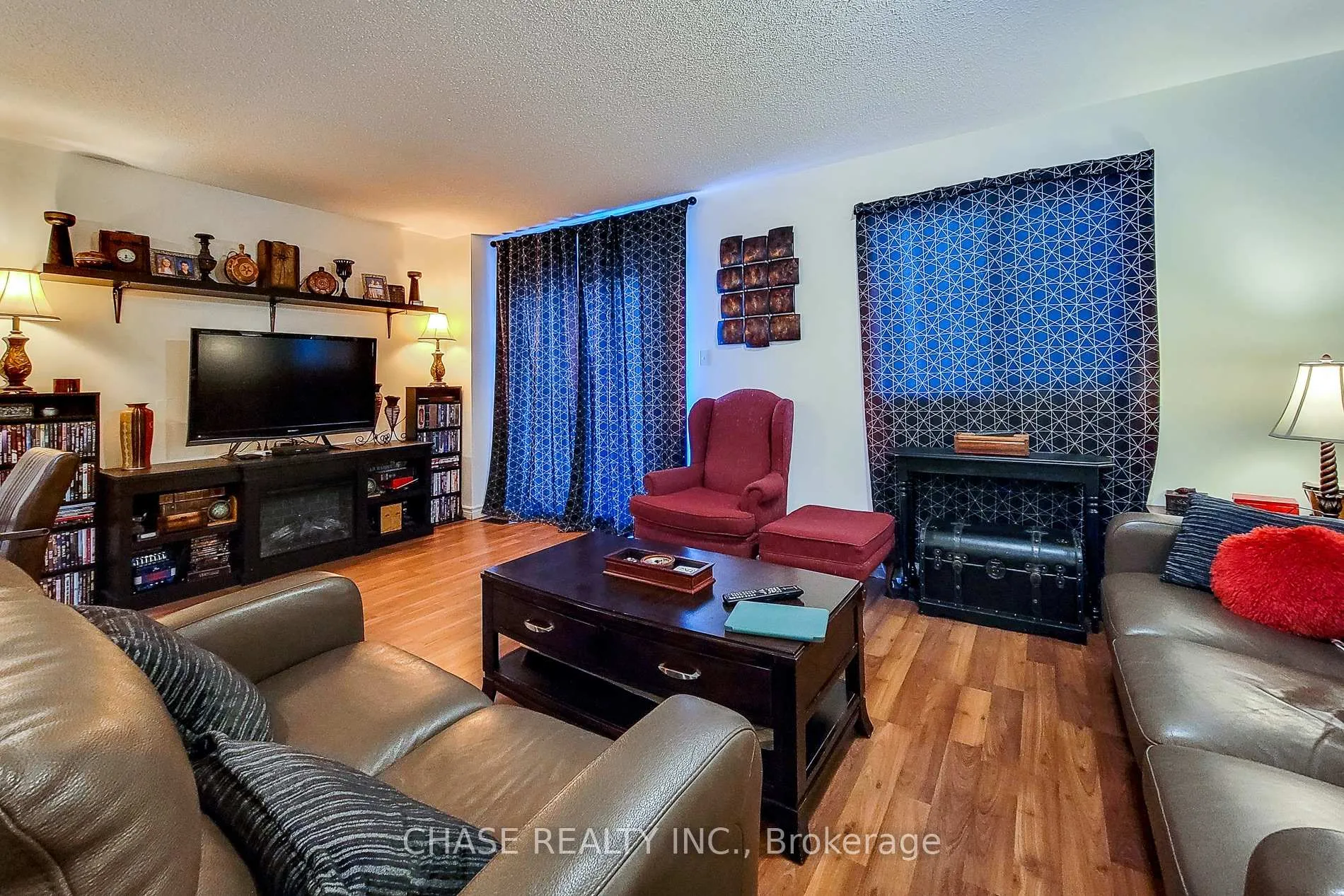 Photo 11 of Unit 13, 1455 Garth Street, Hamilton, Sheldon — HOMEH