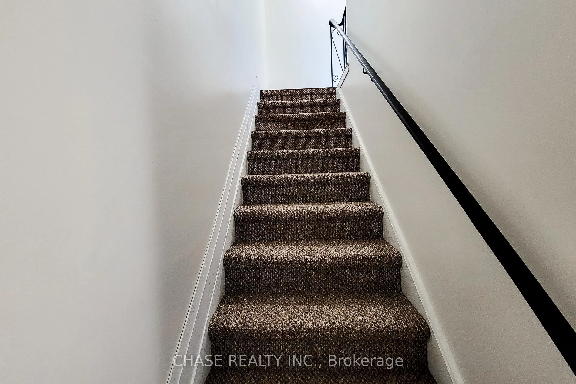 Photo 21 of Unit 13, 1455 Garth Street, Hamilton, Sheldon — HOMEH