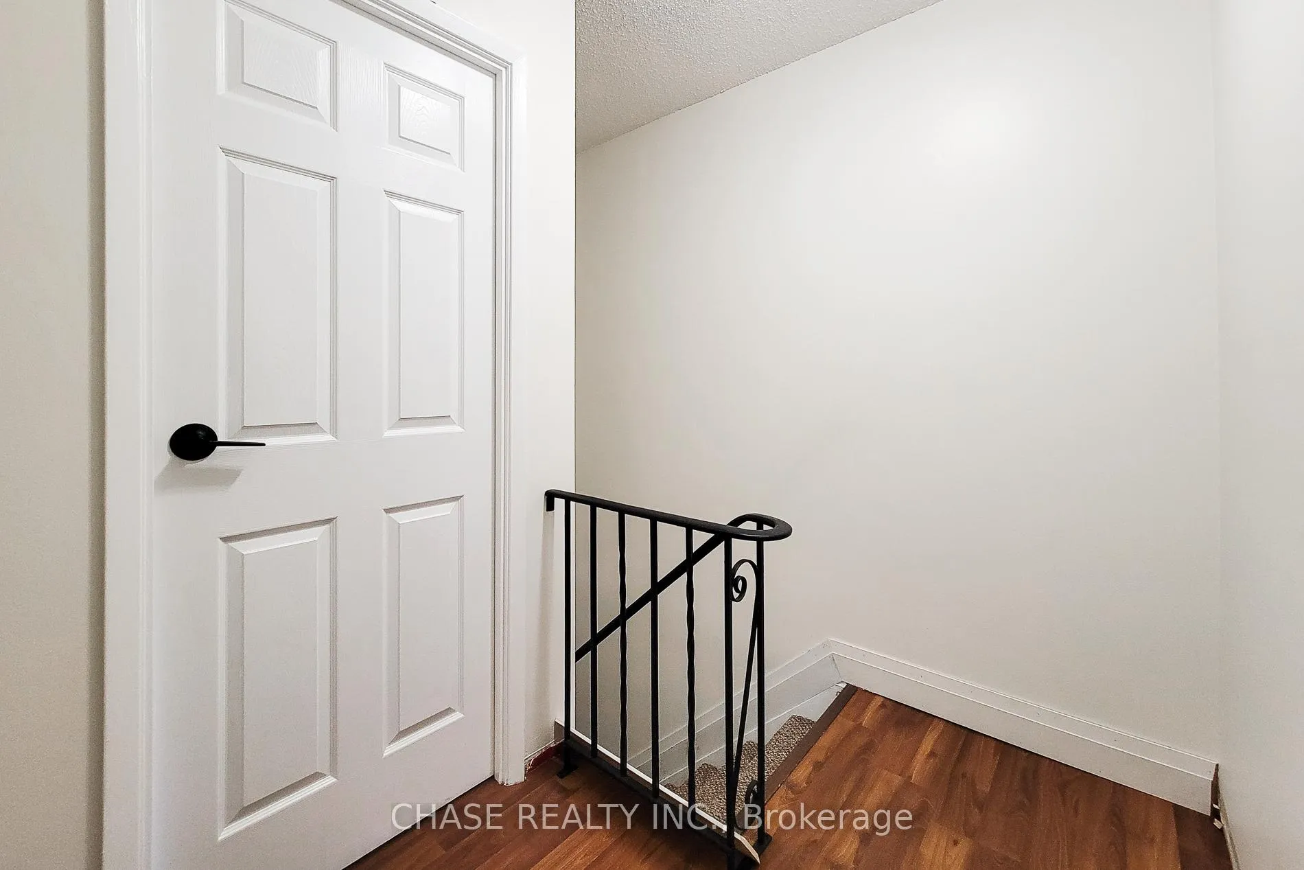 Photo 22 of Unit 13, 1455 Garth Street, Hamilton, Sheldon — HOMEH