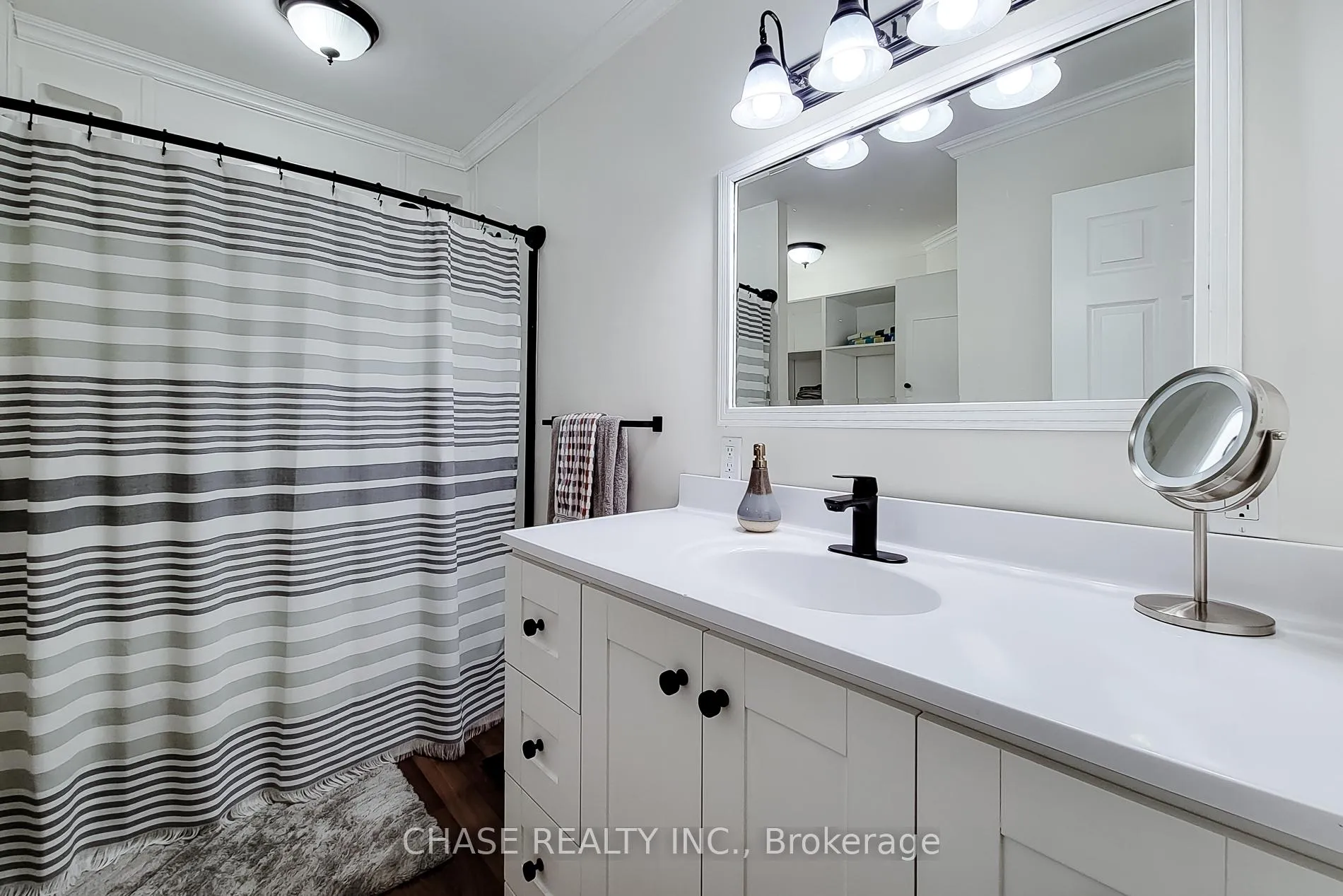 Photo 31 of Unit 13, 1455 Garth Street, Hamilton, Sheldon — HOMEH