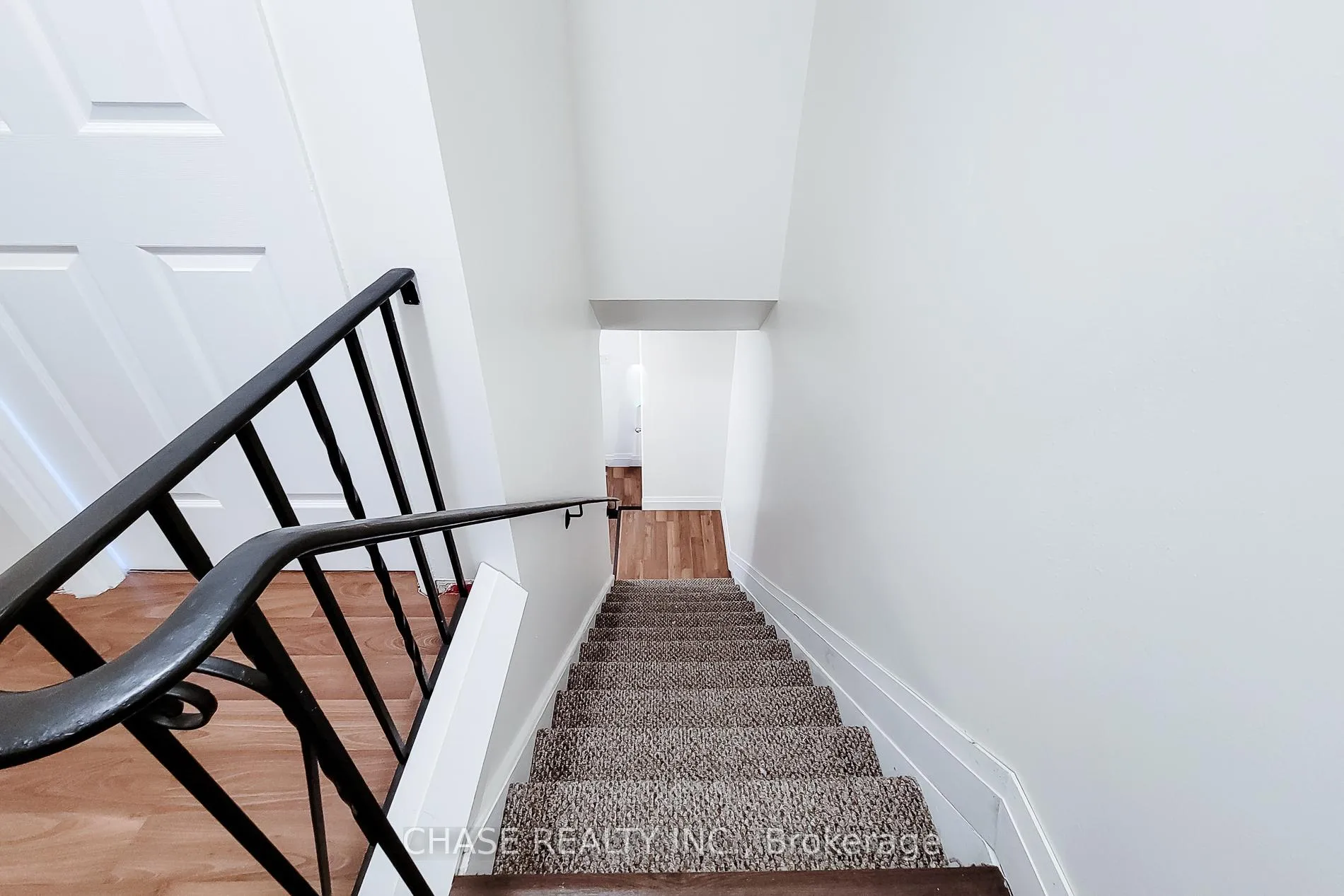 Photo 33 of Unit 13, 1455 Garth Street, Hamilton, Sheldon — HOMEH