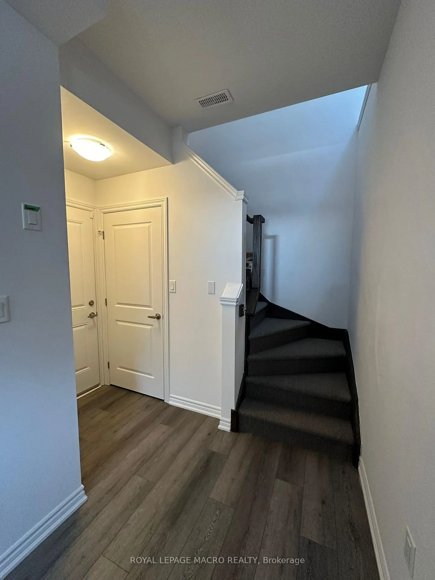 Photo 5 of Unit 139, 61 Soho Street, Hamilton, Stoney Creek Mountain — HOMEH
