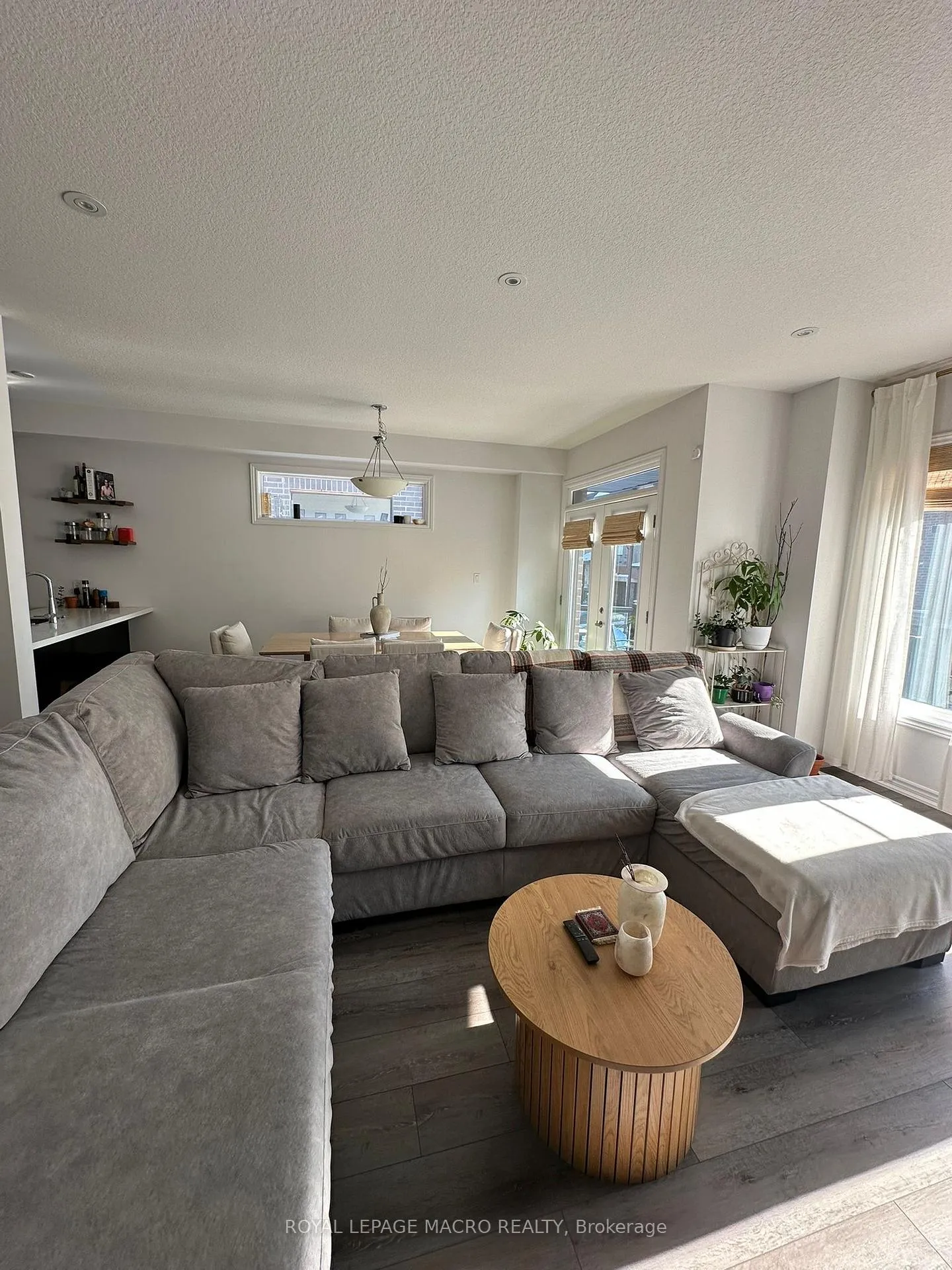 Photo 9 of Unit 139, 61 Soho Street, Hamilton, Stoney Creek Mountain — HOMEH