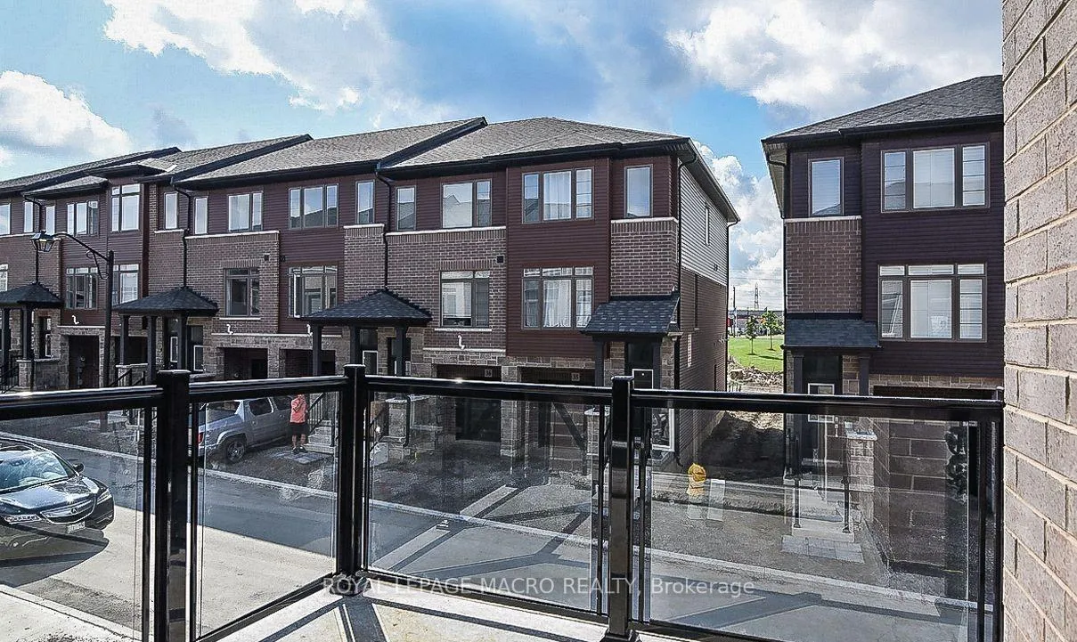 Photo 17 of Unit 139, 61 Soho Street, Hamilton, Stoney Creek Mountain — HOMEH