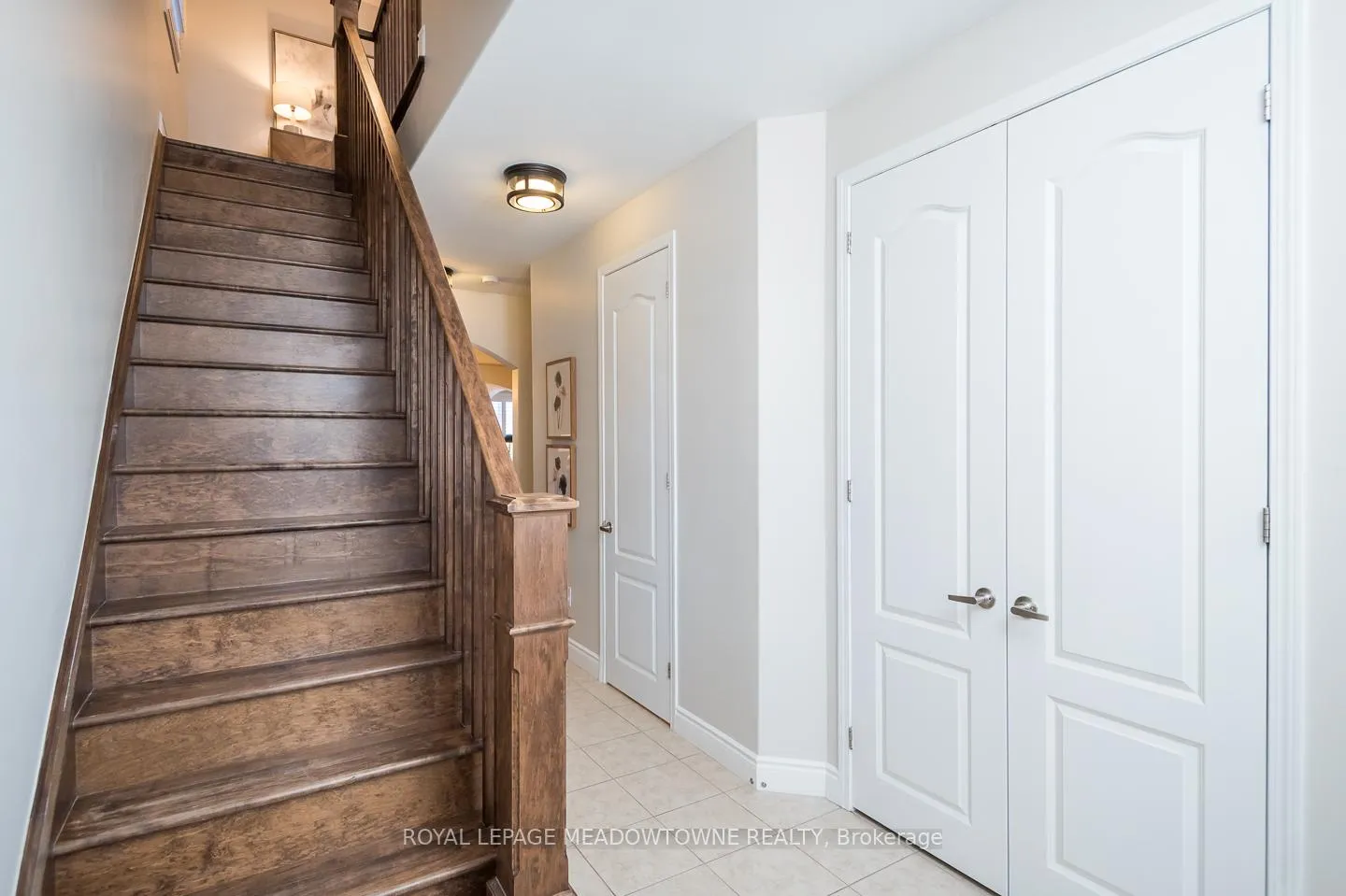 Photo 23 of 342 Kincardine Terrace, Milton, Scott — HOMEH