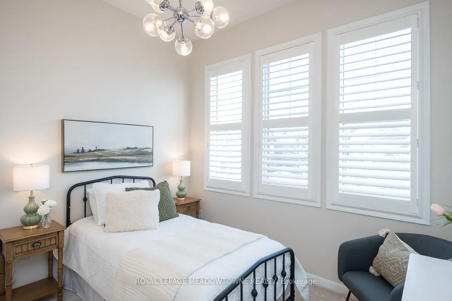 Photo 33 of 342 Kincardine Terrace, Milton, Scott — HOMEH