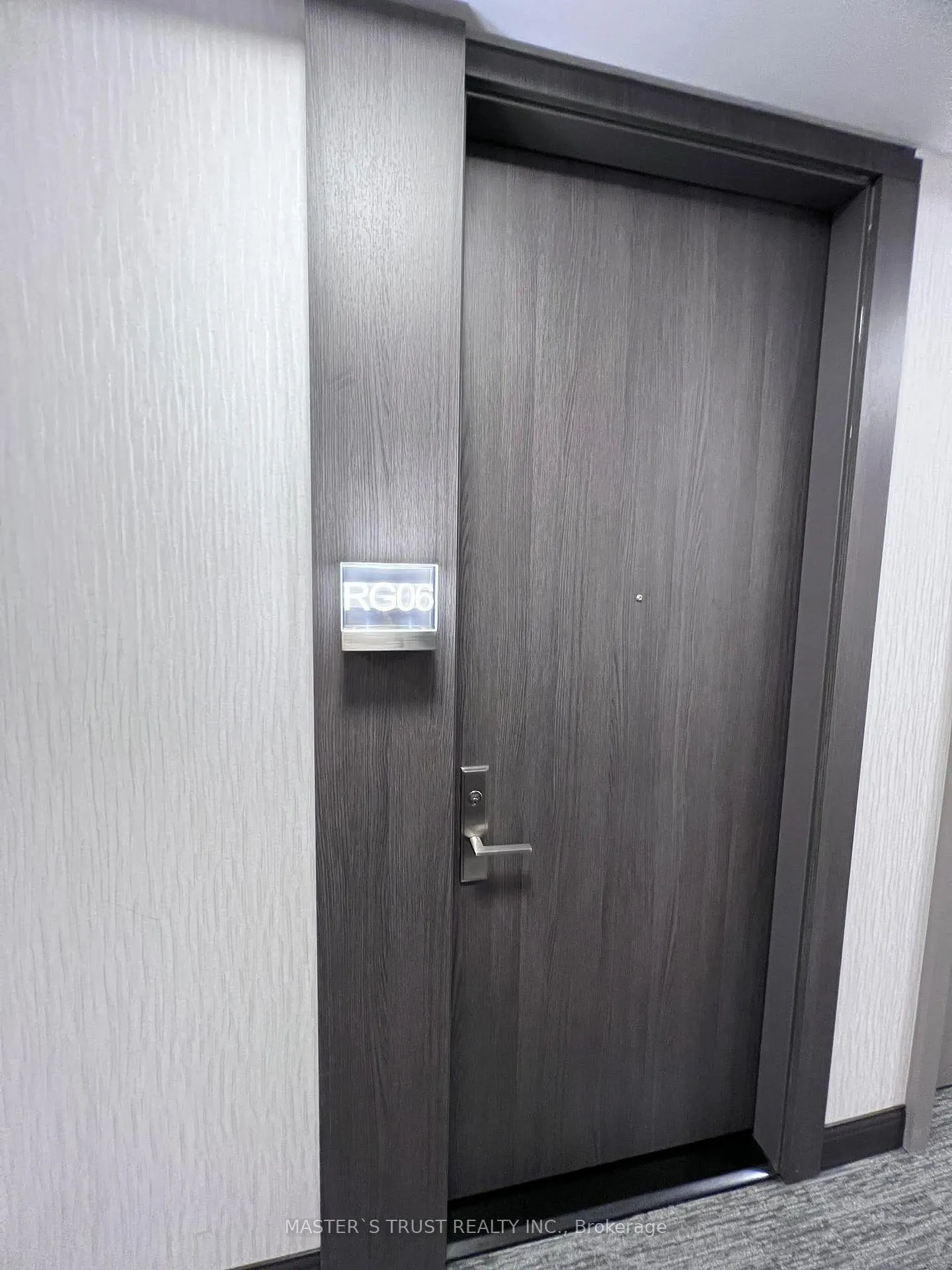 Photo 1 of Unit Rg06, 25 Water Walk Drive, Markham, Unionville — HOMEH