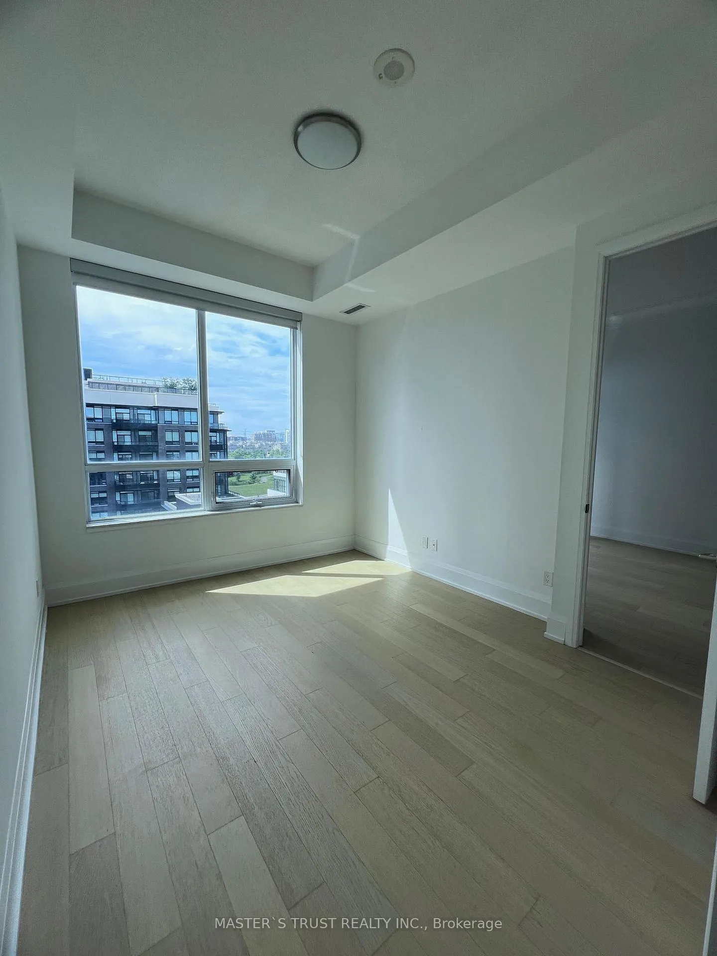Photo 8 of Unit Rg06, 25 Water Walk Drive, Markham, Unionville — HOMEH