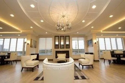 Photo 2 of Unit 2435, 7161 Yonge Street, Markham, Grandview — HOMEH
