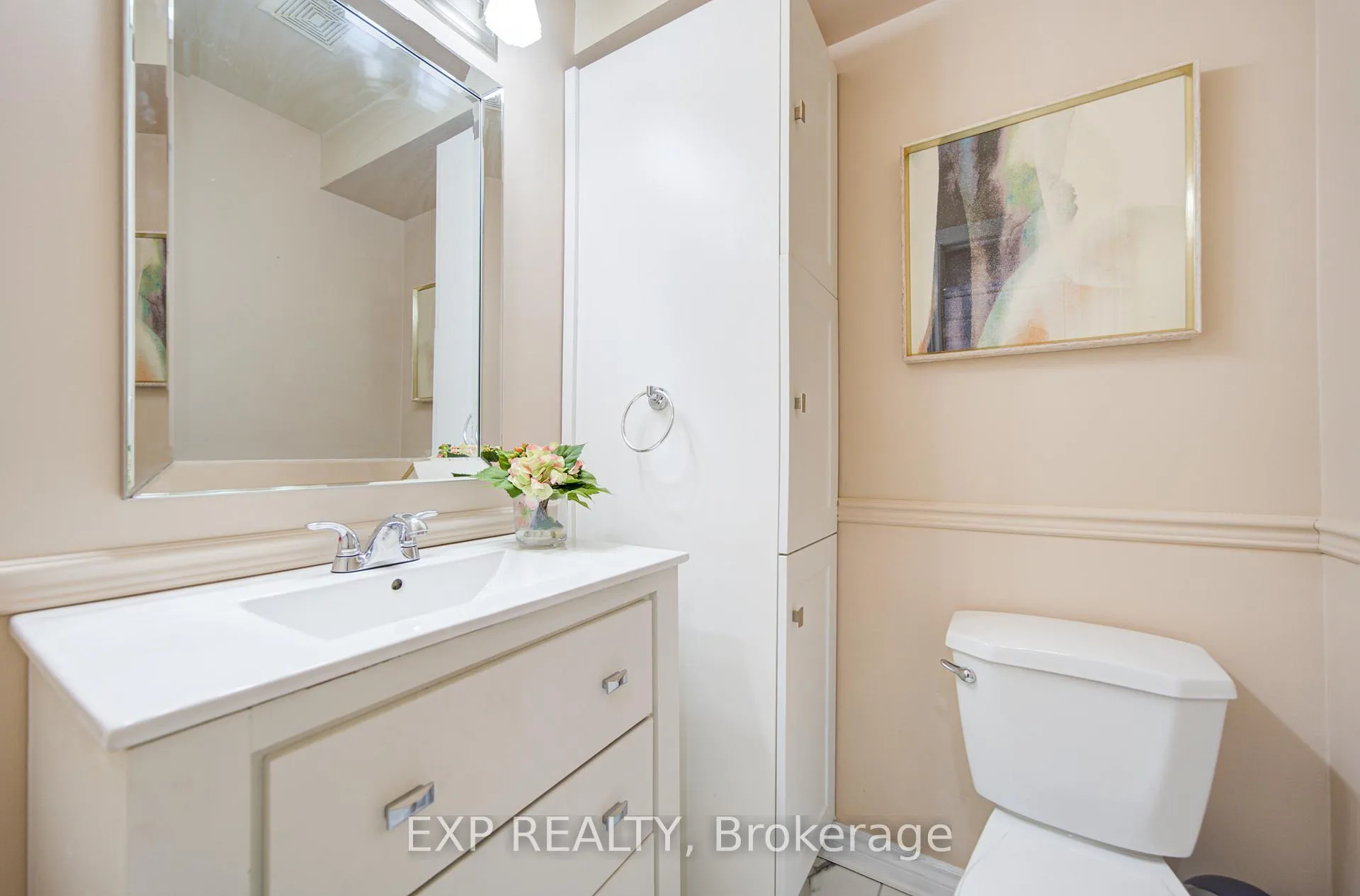 Photo 6 of 9 Threadgold Court, Whitby, Lynde Creek — HOMEH