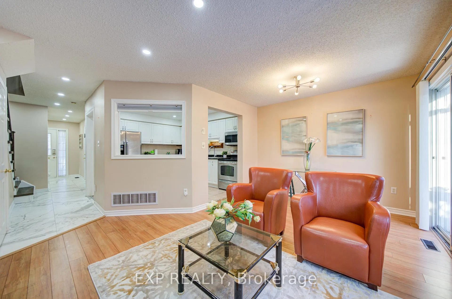 Photo 12 of 9 Threadgold Court, Whitby, Lynde Creek — HOMEH