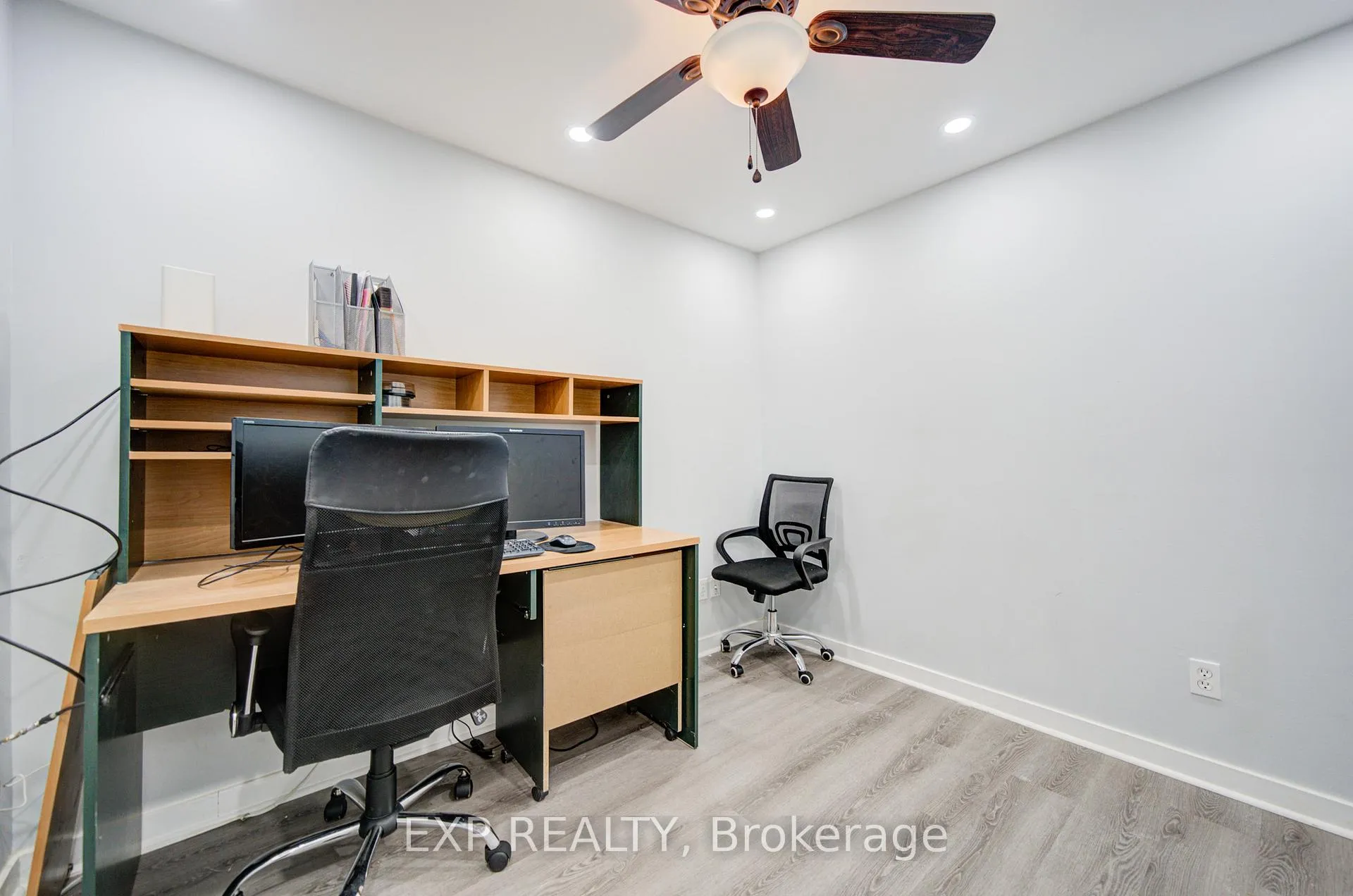 Photo 36 of 9 Threadgold Court, Whitby, Lynde Creek — HOMEH